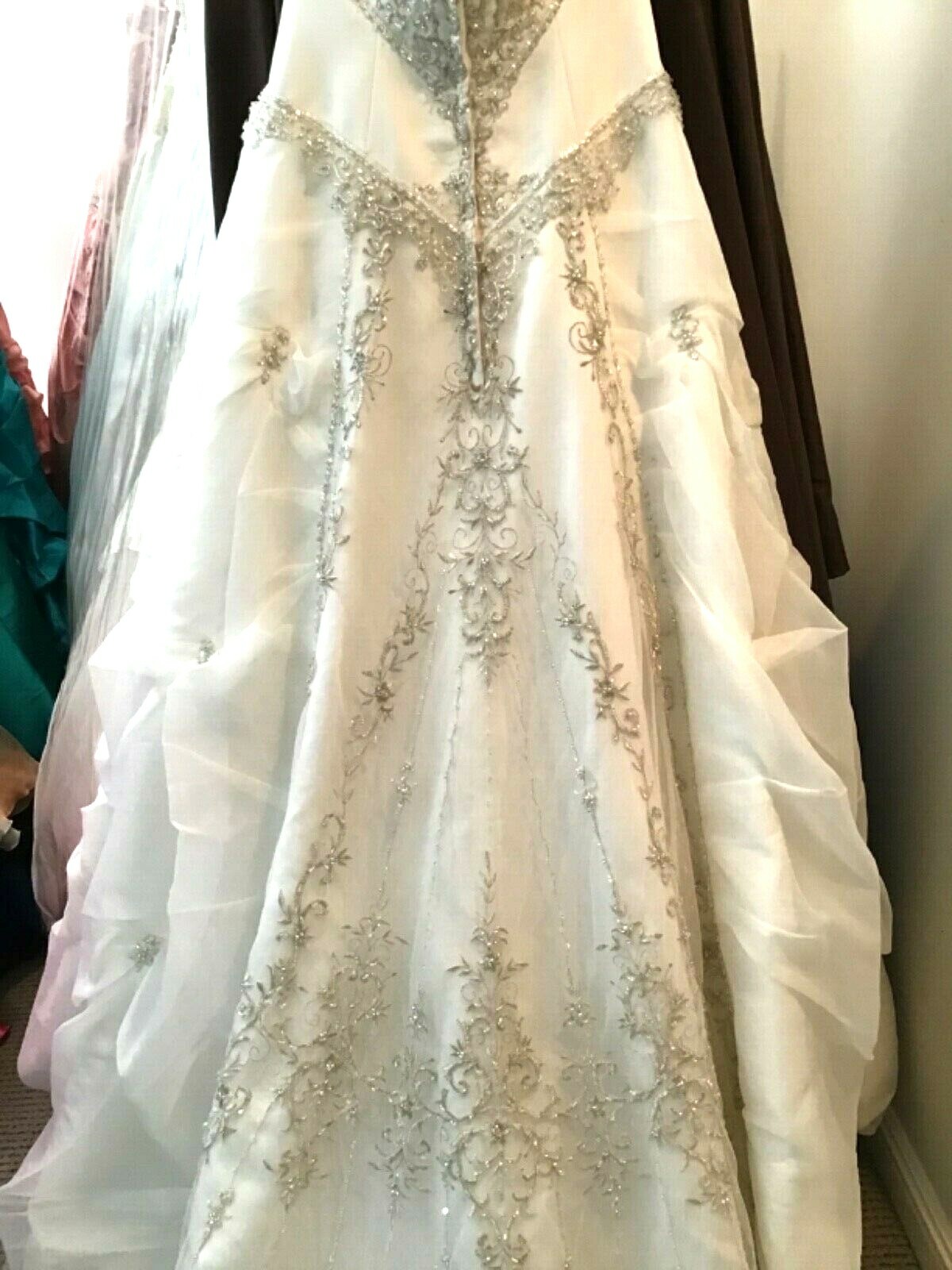 SIGNATURE Wedding dress Bridal ball gown up pick up skirt Ivory organza 8 NEW