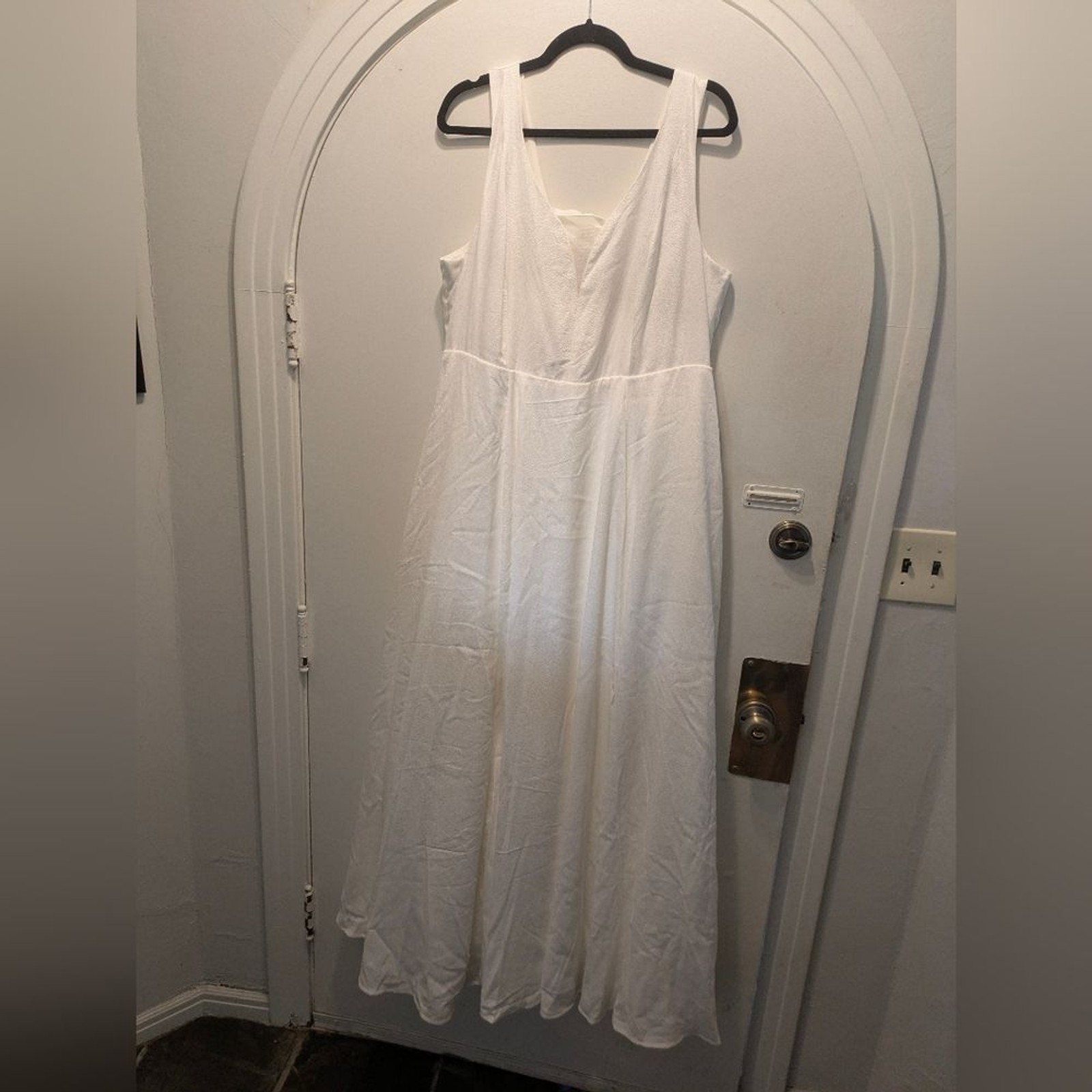 Torrid Jacquard Elegant White Ivory Maxi Dress Size 16
