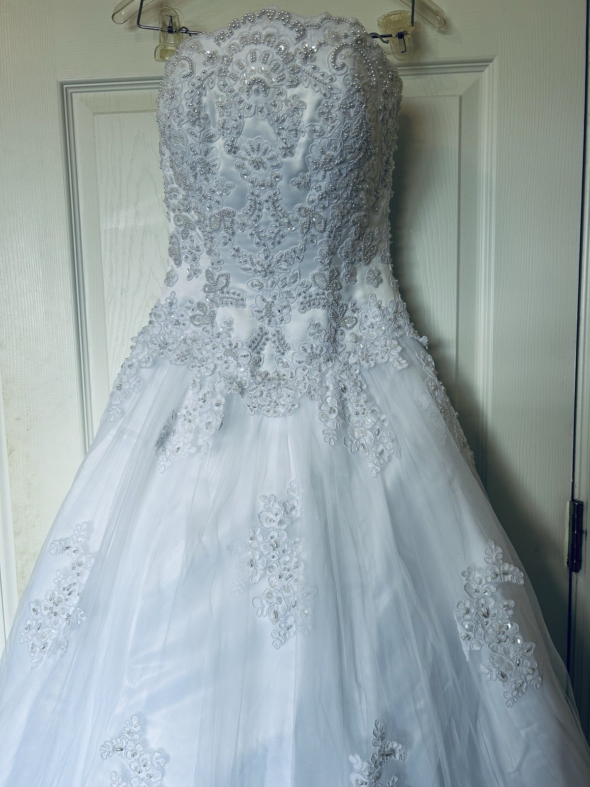 Oleg Cassini Wedding Dress Ball Gown Strapless Satin Tulle Beaded Size 2 White