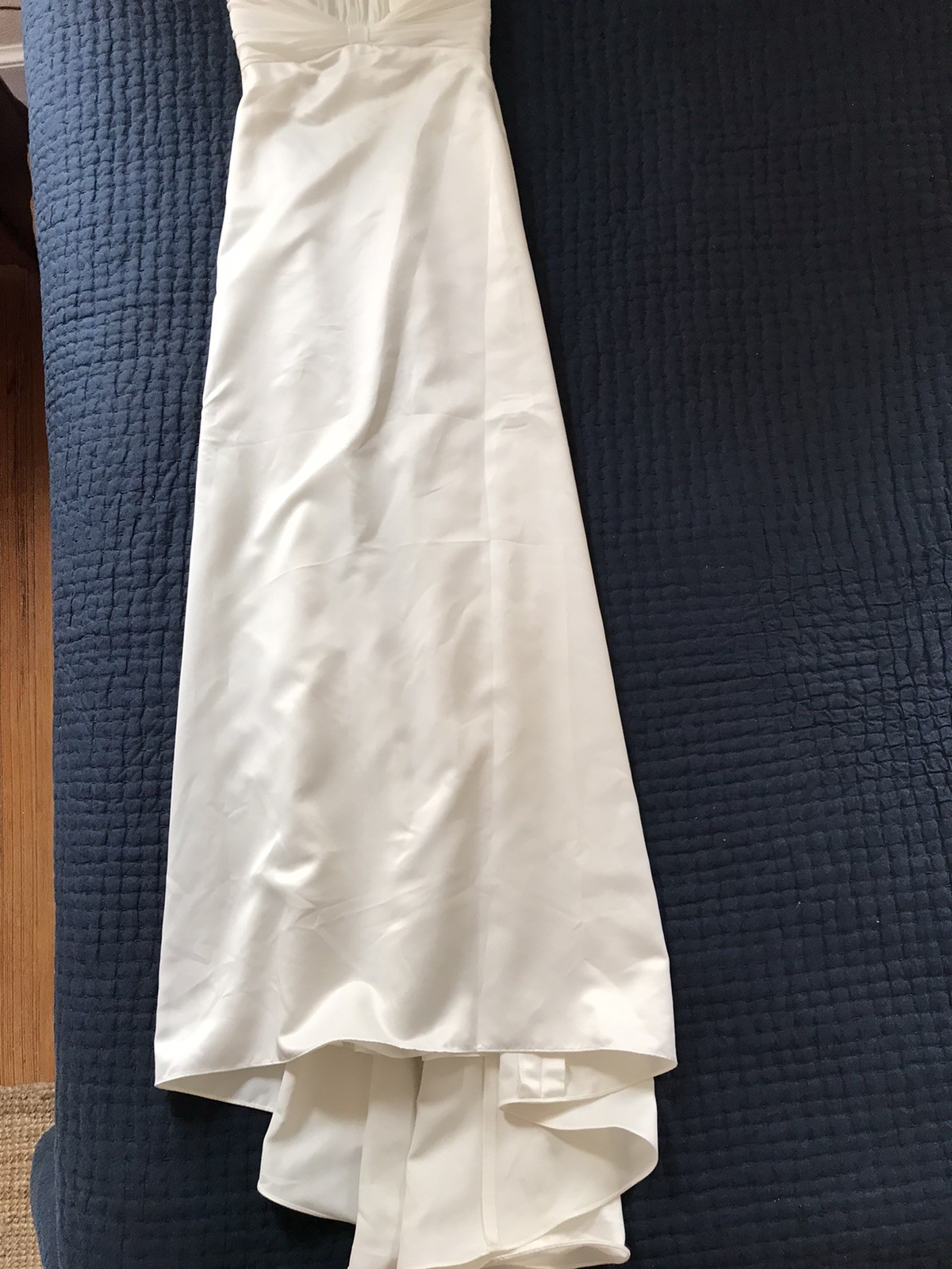 Galina Ivory Strapless Wedding Dress Satin Pleat Top Size 4 Court Train