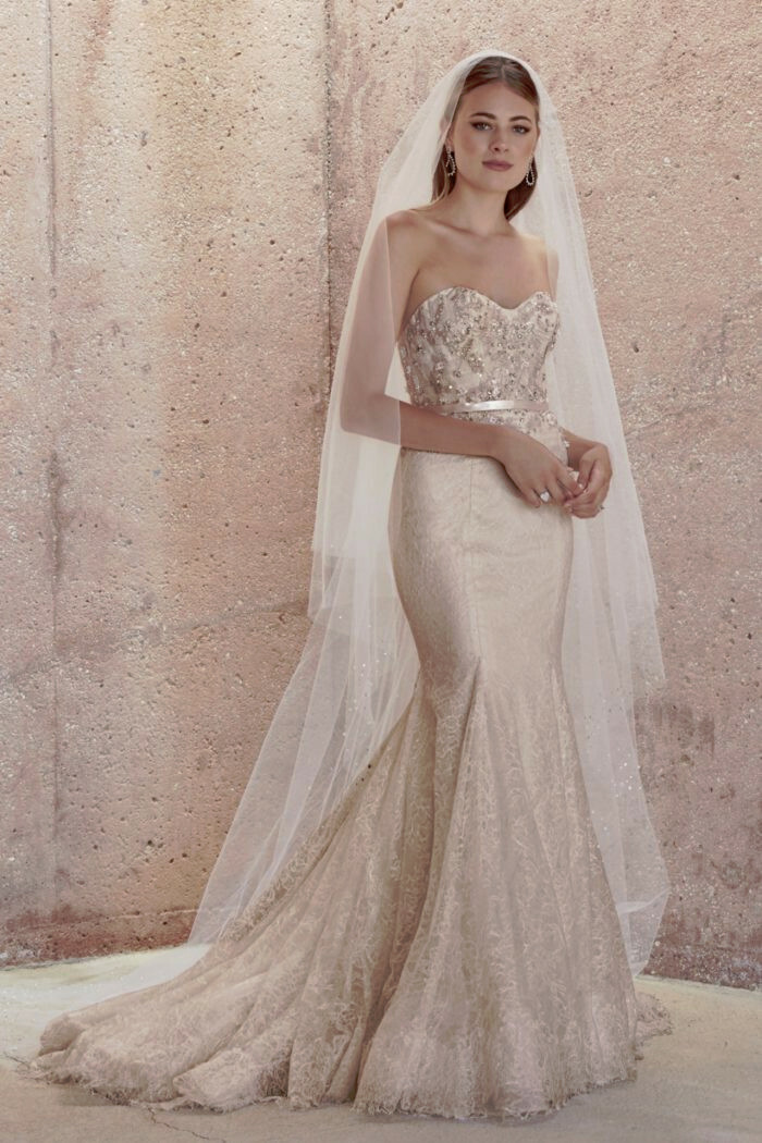 Watters Brides Wedding Dress 8-10 Ivory Sheath Lace Bling Ribbon Crawford 68105E