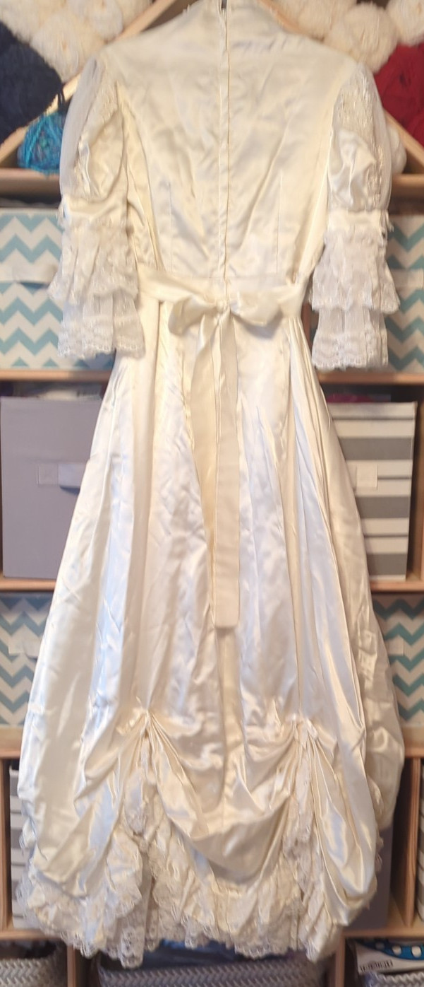 Vintage Loralie Designer Lace Gown Women’s 11/12 White Wedding Dress
