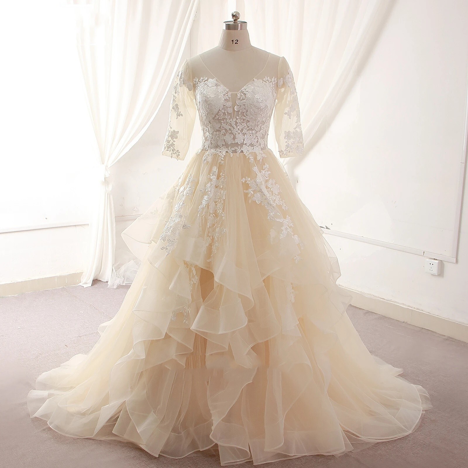 Champagne Wedding Dresses Ruffles V Neck Lace Half Sleeves Tulle Bridal Gowns