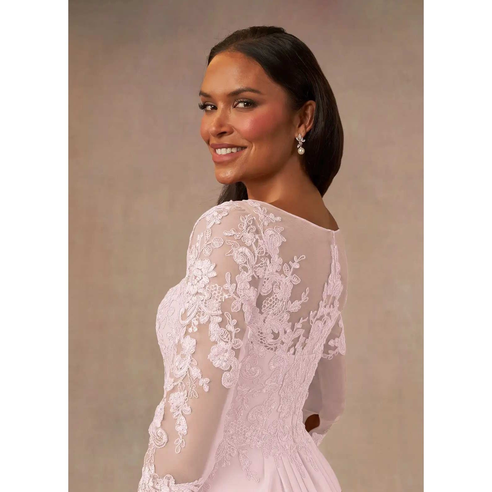 Azazie Calanthe Women’s Formal Dress Blushing Pink A-Line Scoop Chiffon Dress 2