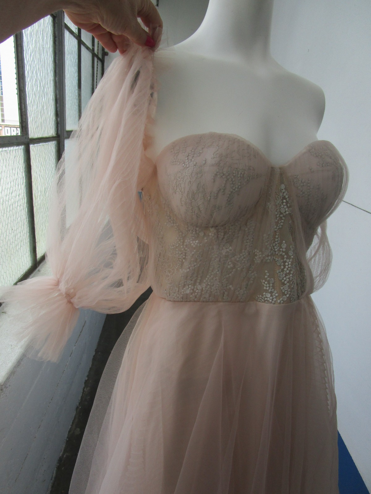 Angelina Androsova Bridal dress GOWN~Princess QUEEN~ TULL~ puff sleeve Couture S
