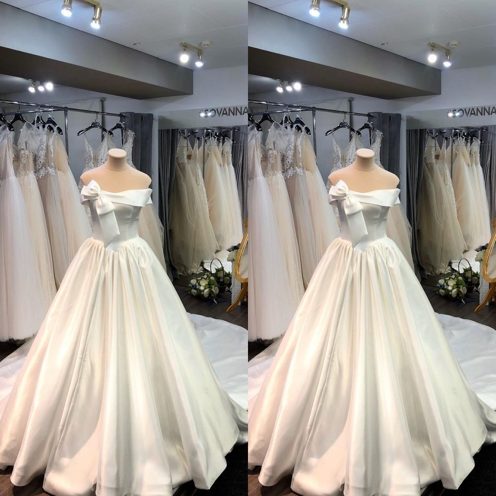 Elegant Wedding Dresses Off Shoulder With Bow Satin Sweep Train Bridal Gowns