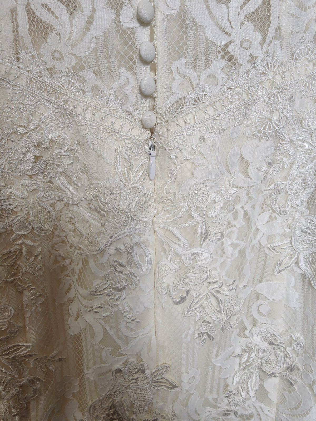 Melissa Sweet High-Neck Halter Sheath Wedding Dress (Retail $980) – Size 8 (6)