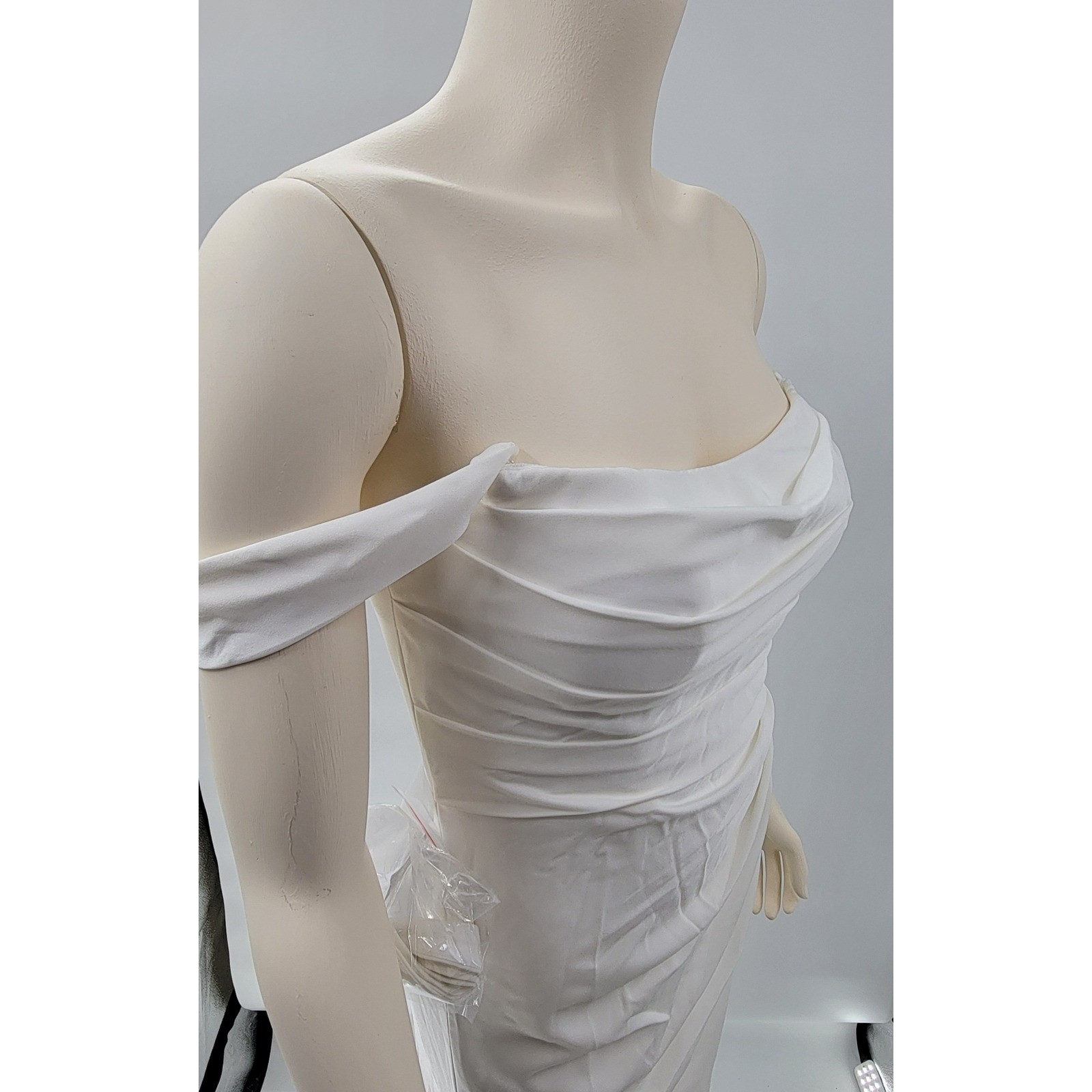 AZAZIE Moonlight Wedding Dress 04 Diamond White Off Shoulder Ruched Button Back