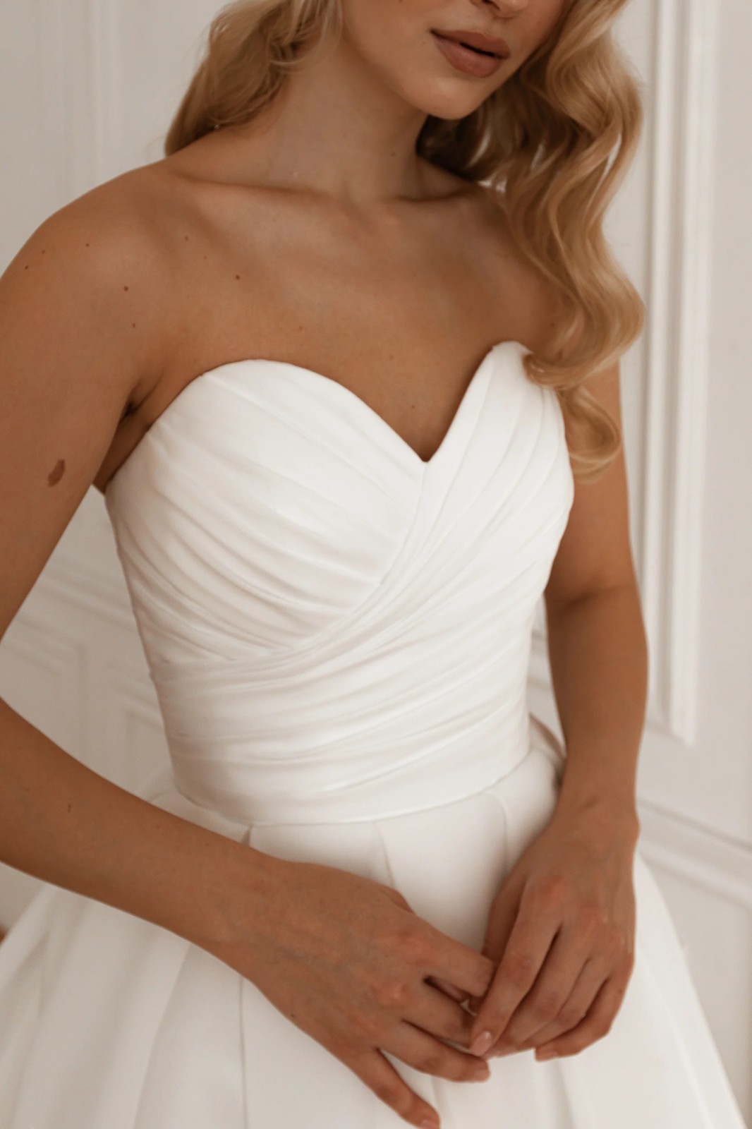 Ruched Short Organza Wedding Dress Civil Service Dress Off Shoulder Plain 32-60