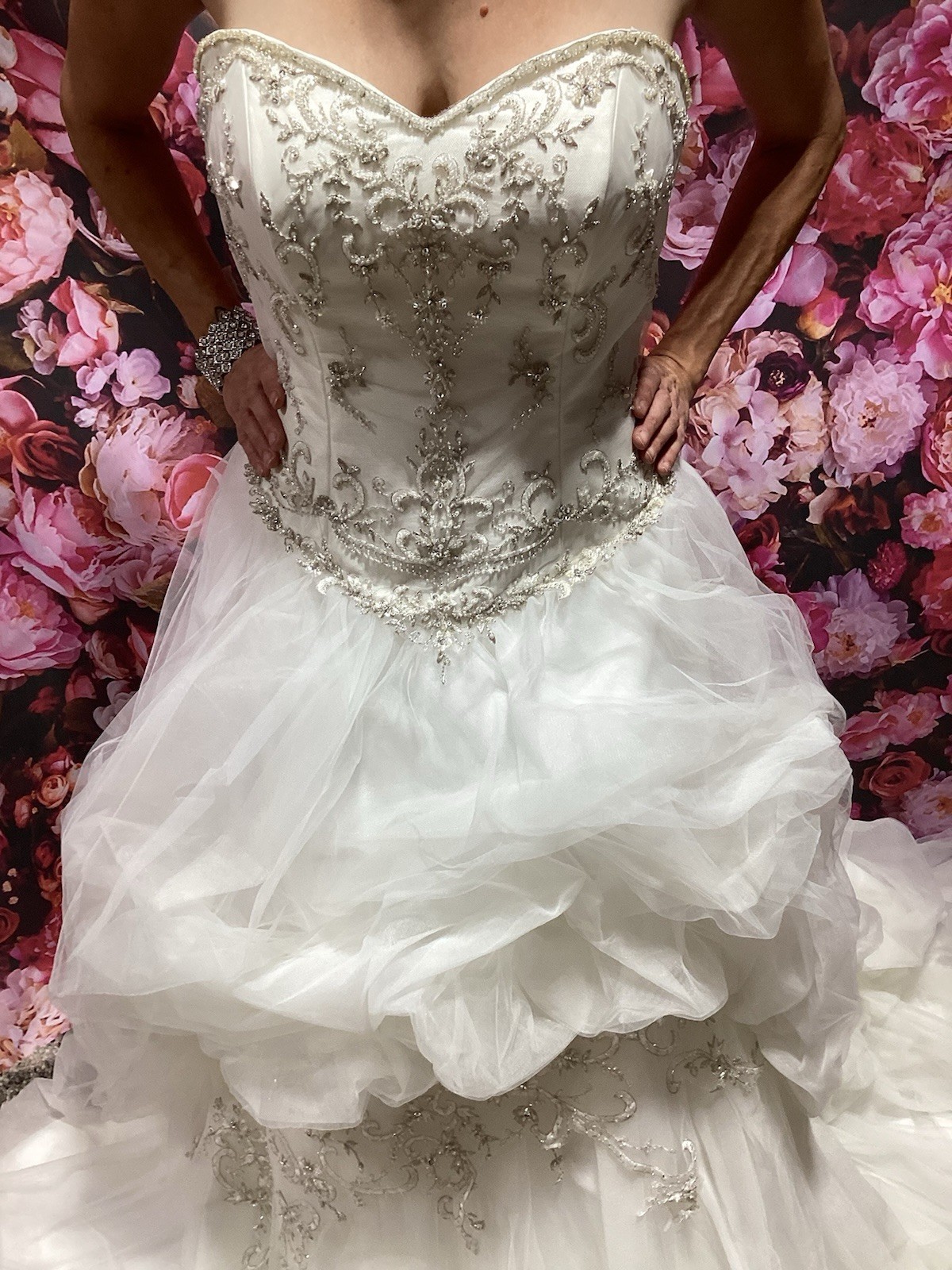 Alfred Angelo 2319C Wedding Ballgown Strapless Sweetheart Neckline Sz 8