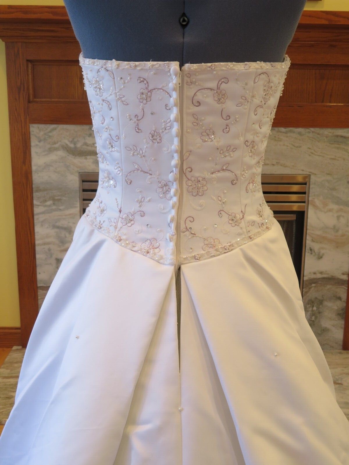 NEW Mori Lee FLOWERS EMBROIDERY Vintage Wedding Dress PRINCESS Gown Train WOW