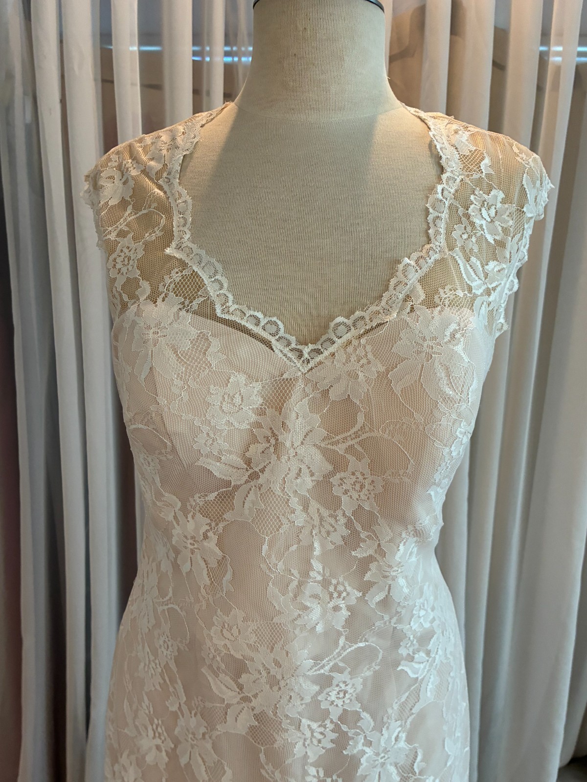 bridal gown ivory lace overlay- blush/champagne underlay size 8 simple gown