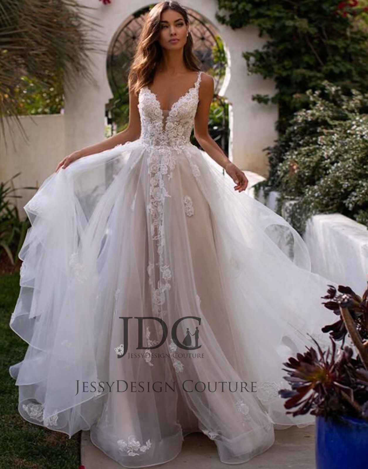 2025 Timeless Beaded Ivory Blush Lace Wedding Dress Bridal Gown 2-28W Volants