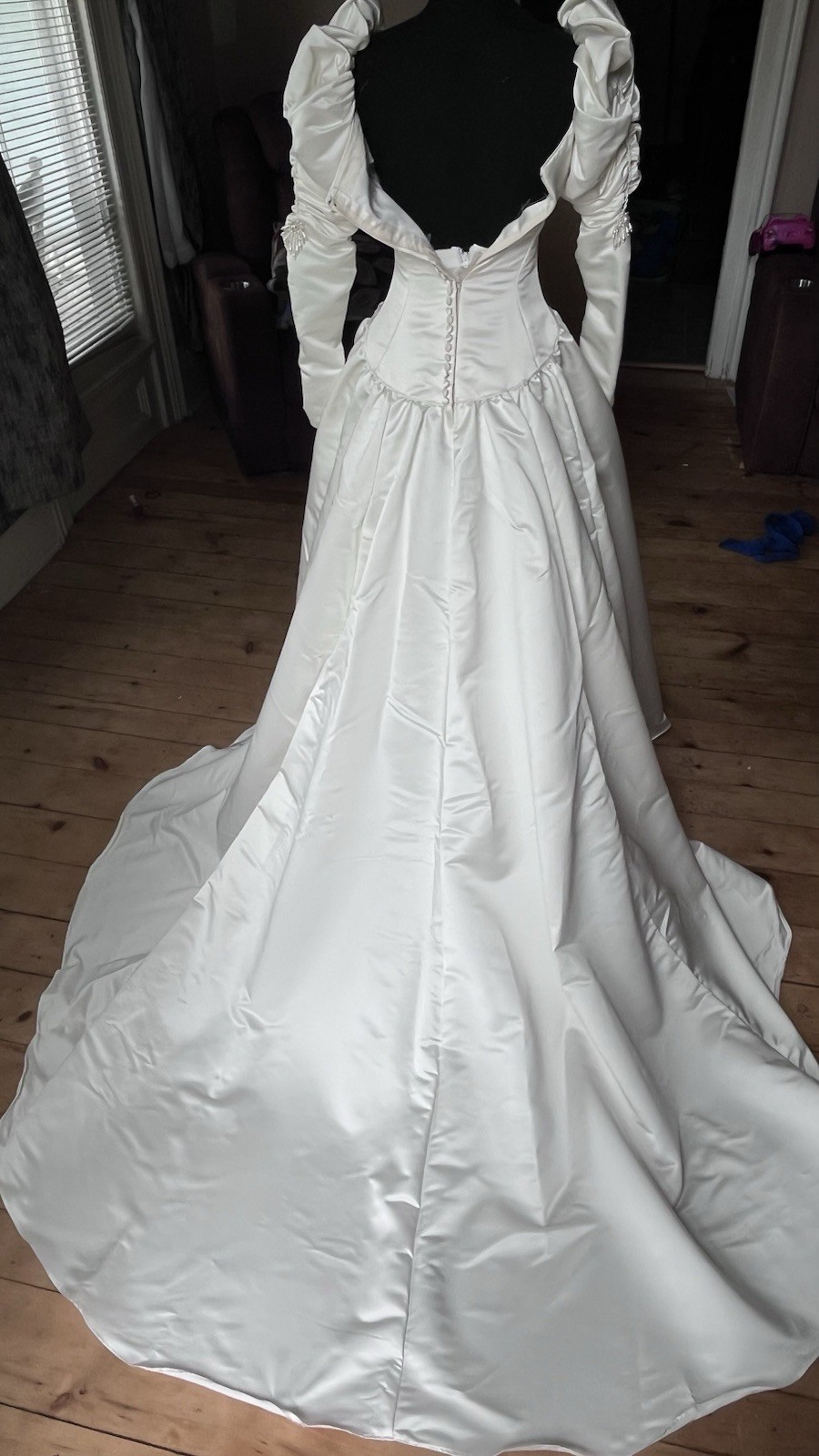 Vintage Priscilla of Boston ivory wedding dress