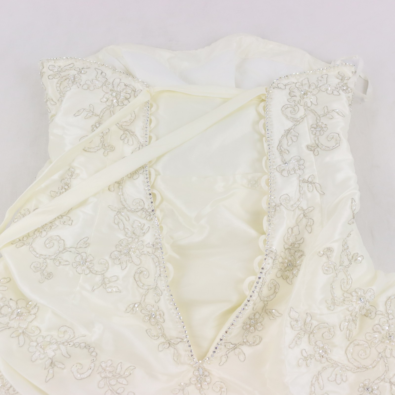 Mori Lee By Madeline Gardner Strapless Wedding Dress In Off White Women’s US10