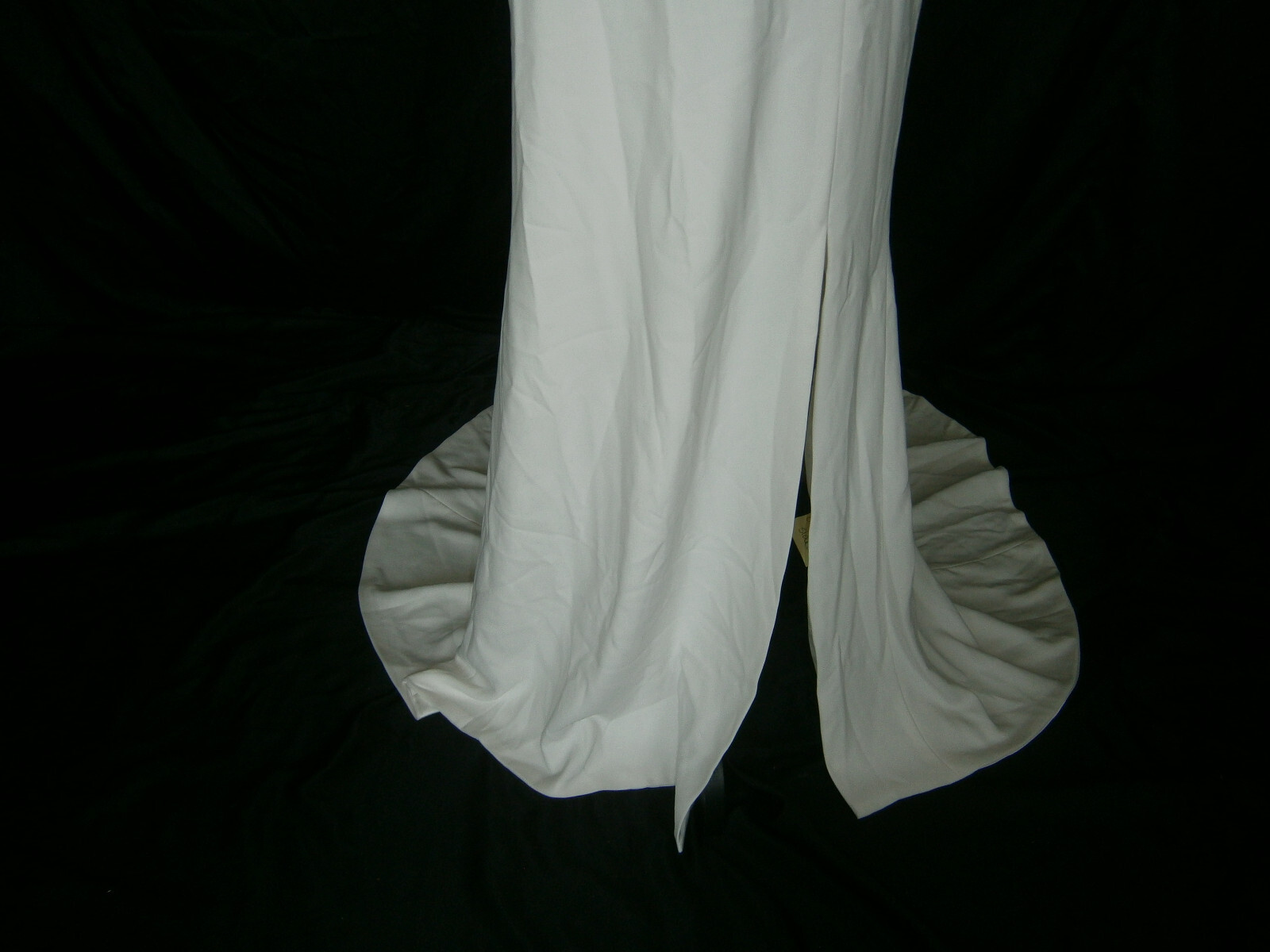 Amy Kuschel Wedding Dress 6 Off-White Scoop Neck Sleeves Back Low V Sash Beach