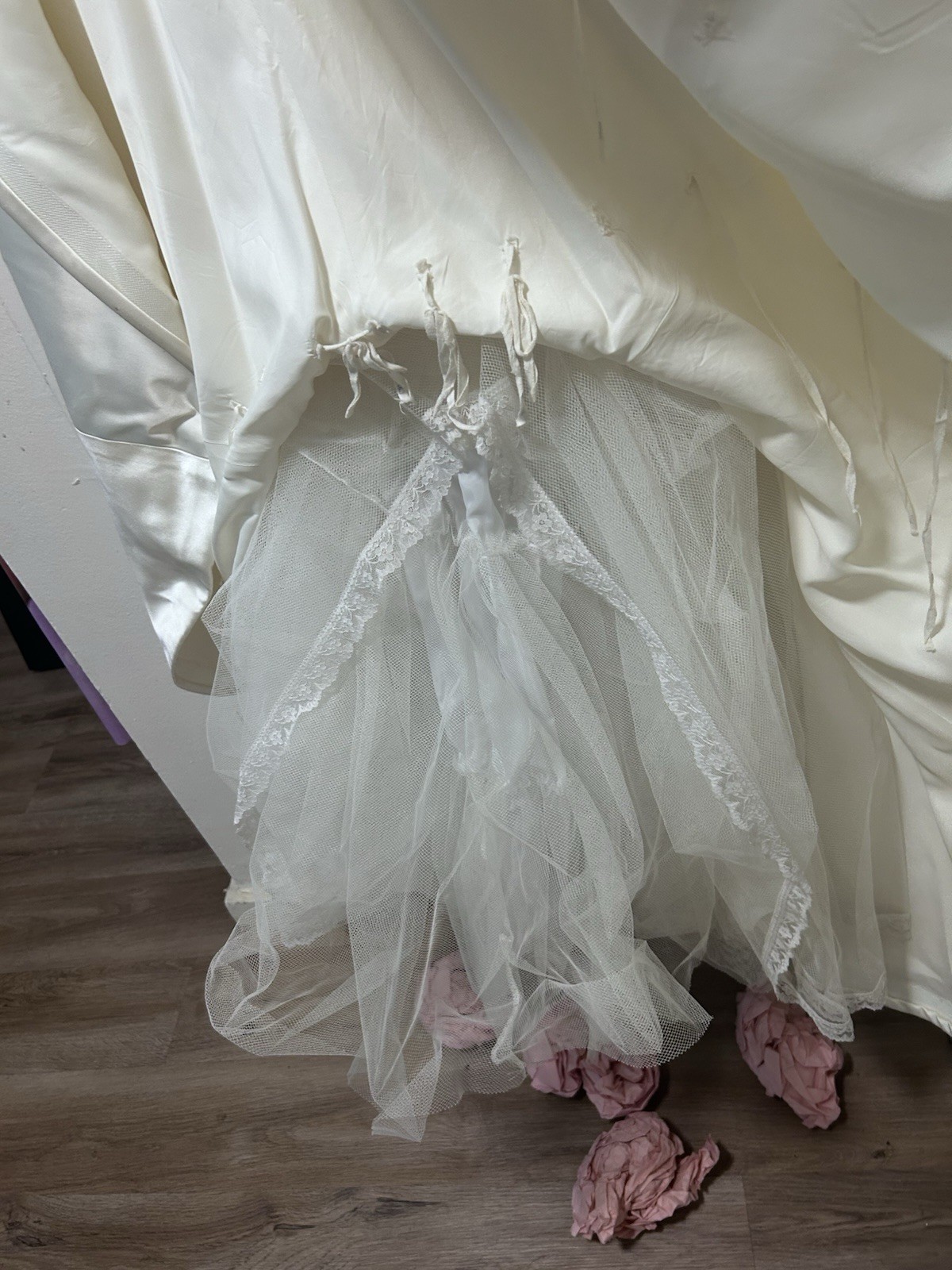 Lazaro Ivory/Platinum Satin Mermaid Wedding Dress Scoop Neck Beaded Size 18