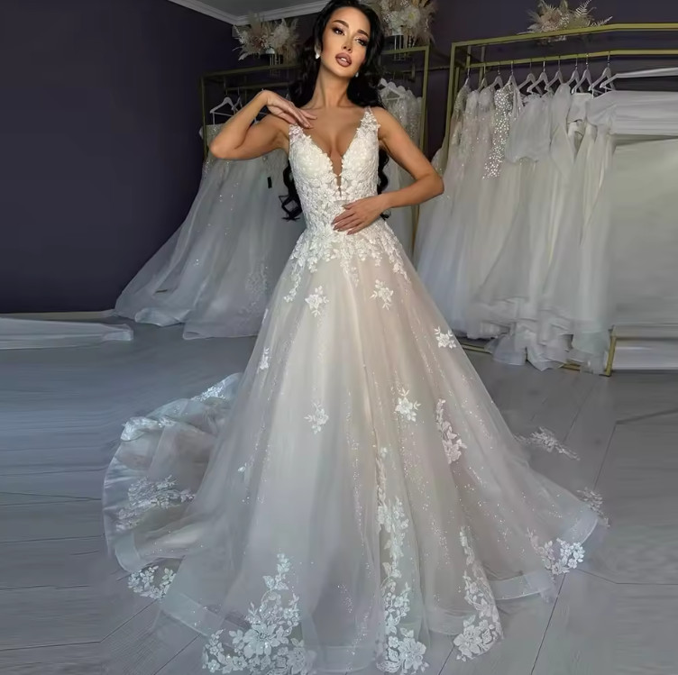 Deep V-Neck Lace Sparkle Tulle Wedding Dresses A-Line Bridal Gown With Train