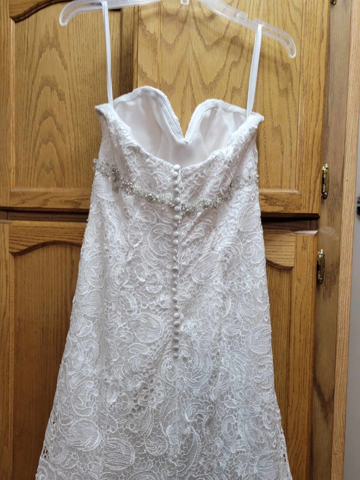 White Lace Overlay Wedding Dress, Fully Lined. Hi/Lo Style w/Sweetheart Neckline