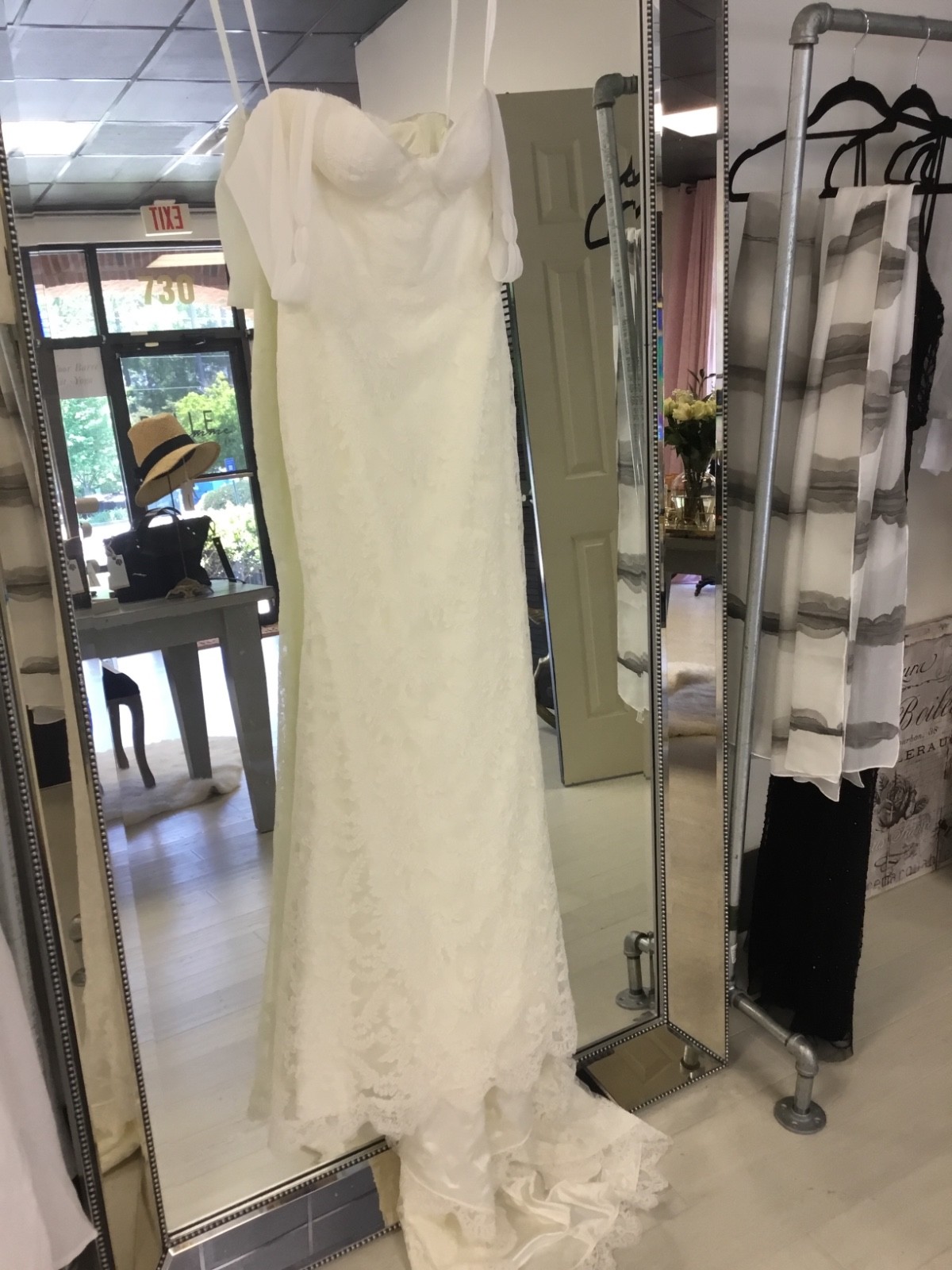 NEW Unaltered Katie May Sienna Wedding Dress Size Medium LOW BACK