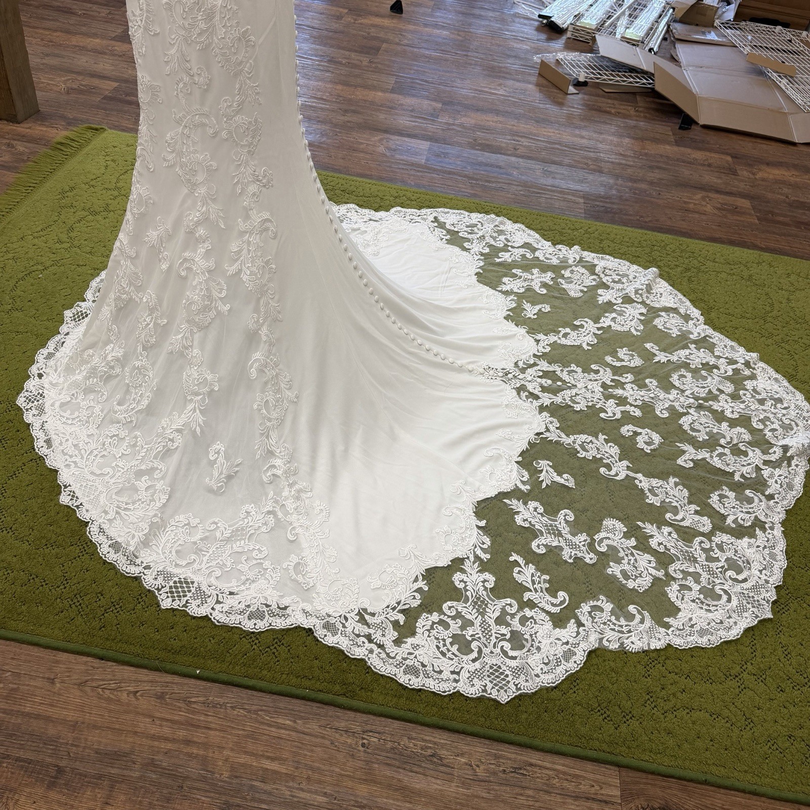 Azazie Estephanie Wedding Dress White Mermaid Lace Custom Size NWT Bridal C/m