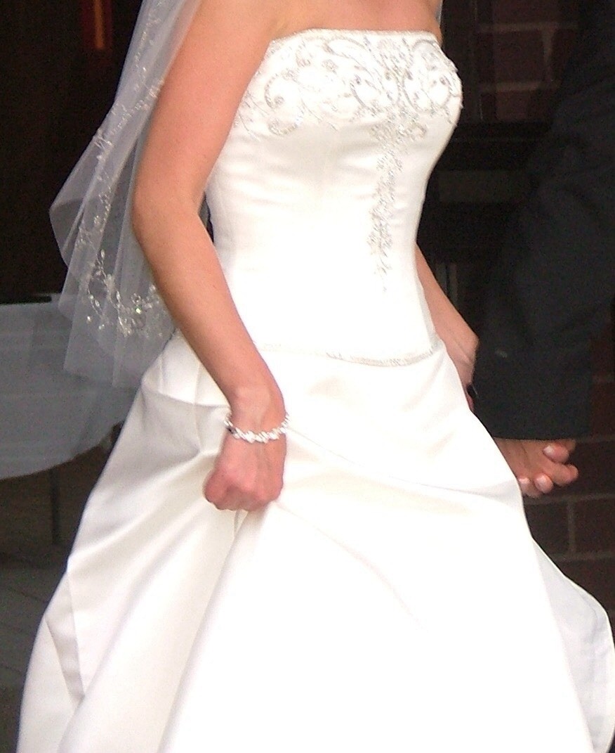 Casablanca Ivory Strapless Aline Wedding Bridal Dress Gown Size 8 Style 1776