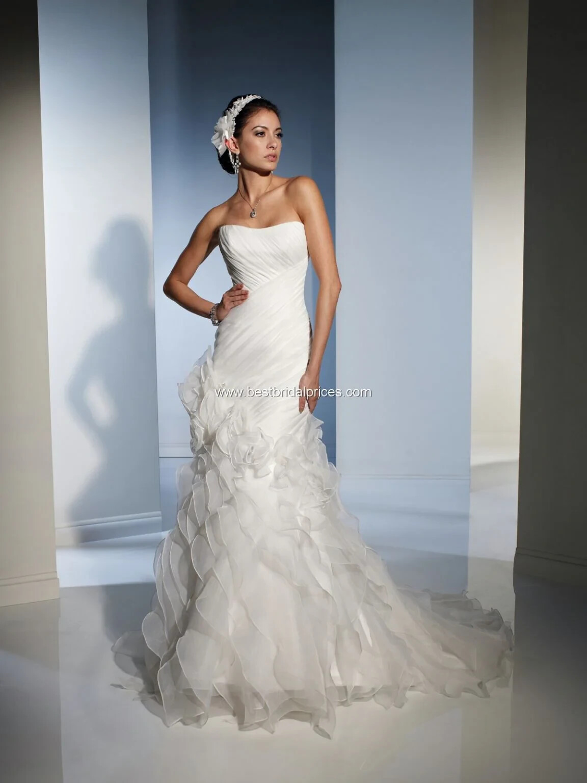 Sophia Tolli Ivory Strapless Pleated Floral Wedding Gown Dress Size 8 $1050