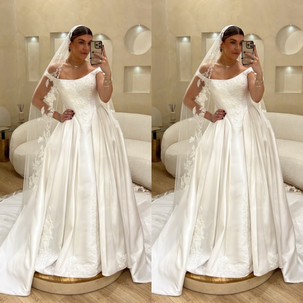 Elegant Wedding Dresses Satin A Line Sweep Train Lace White Ivory Bridal Gowns