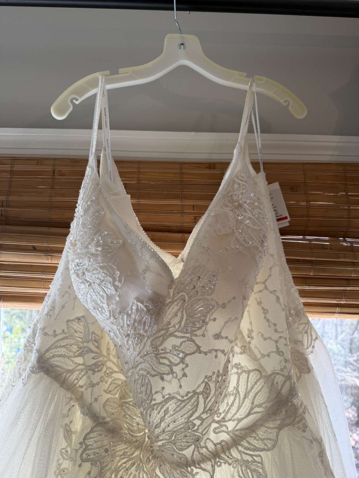 New Oleg Cassini Ivory Wedding Dress Size 24 Never Worn with Tags