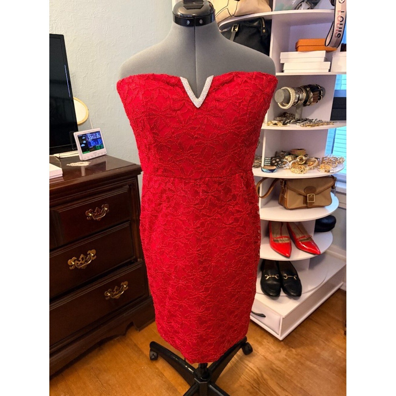 Red Lace Strapless Cocktail Wedding Guest Dress Rhinestone V Neck Juniors 13