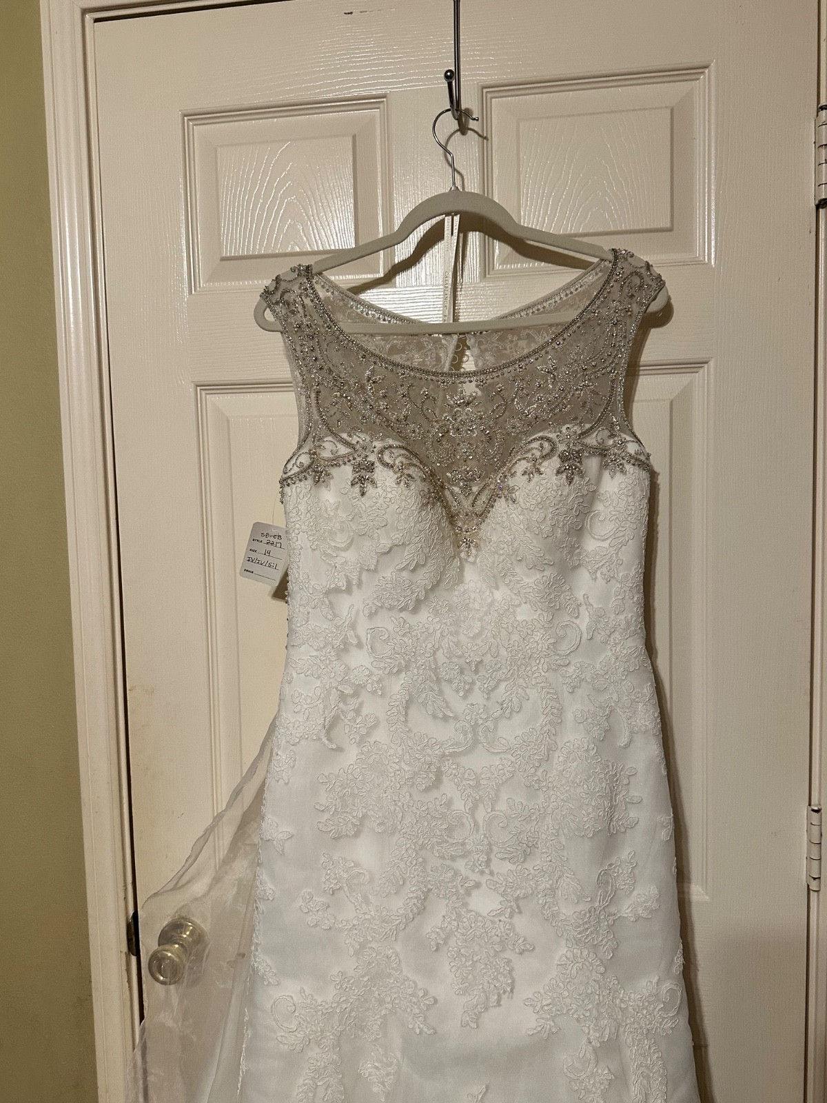 Casablanca Bridal Full A-line gown with non-beaded lace appliqués Size 14 $750