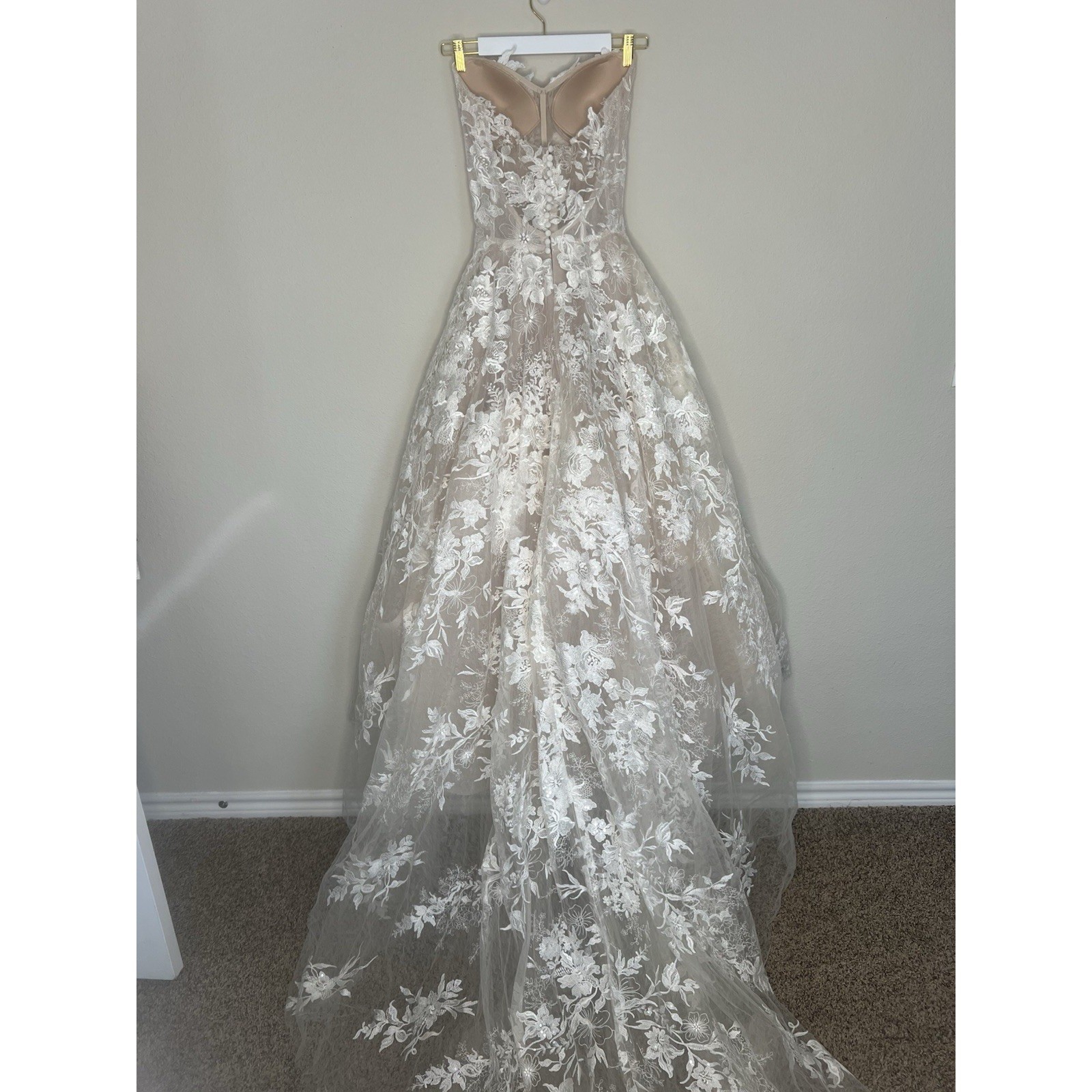 MONIQUE LHUILLIER WEDDING DRESS WITH VEIL FLORAL EXC CONDITIONLACE XXS CORSETTE