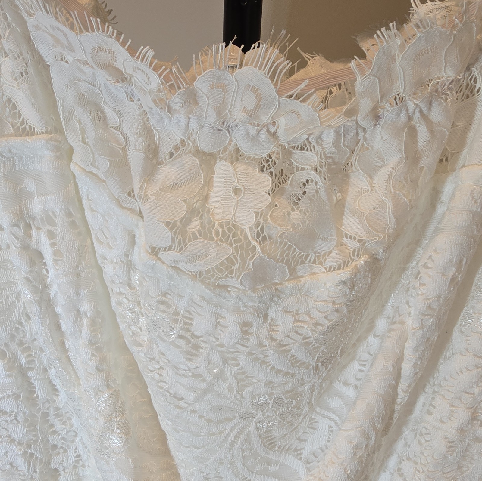 LALAGEN Off The Shoulder Scoop Neck White Lace Long Sleeve Sheath Gown