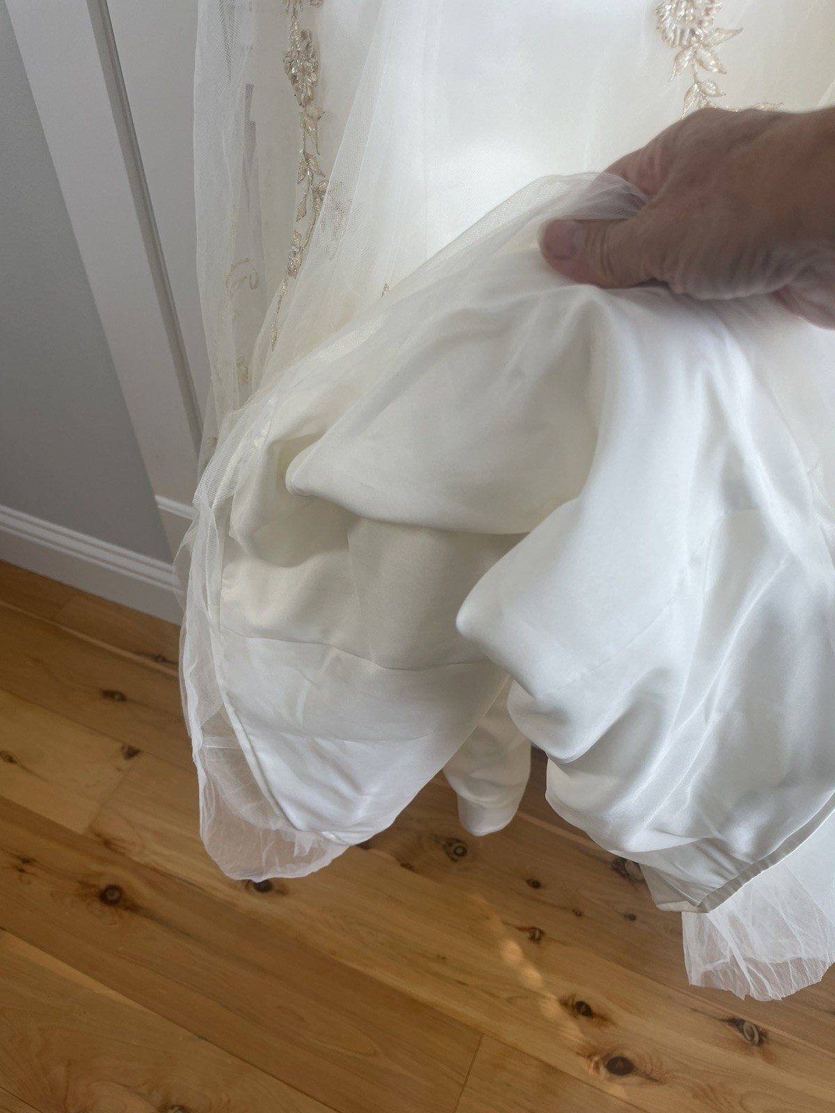 Wtoo Brides by Watters Strapless Ivory Embroidered Wedding Dress Gown Sz 10 NWT