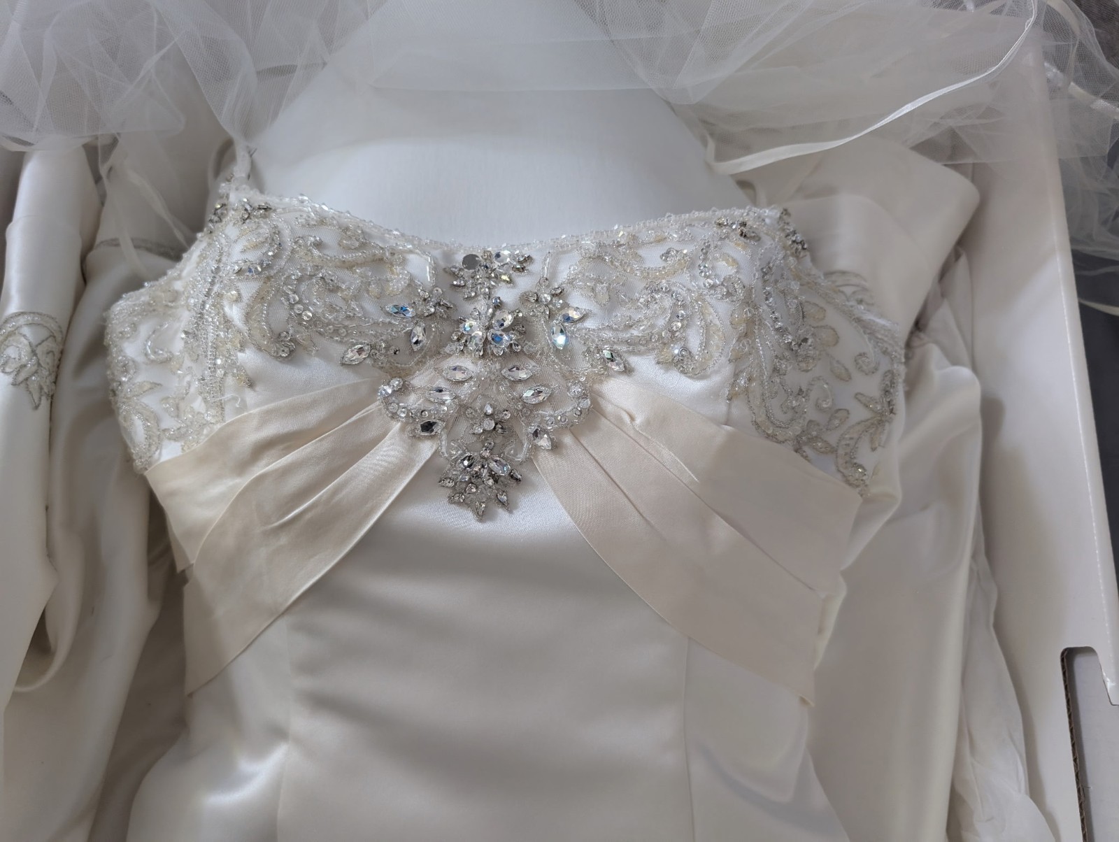 casablanca bridal wedding dress