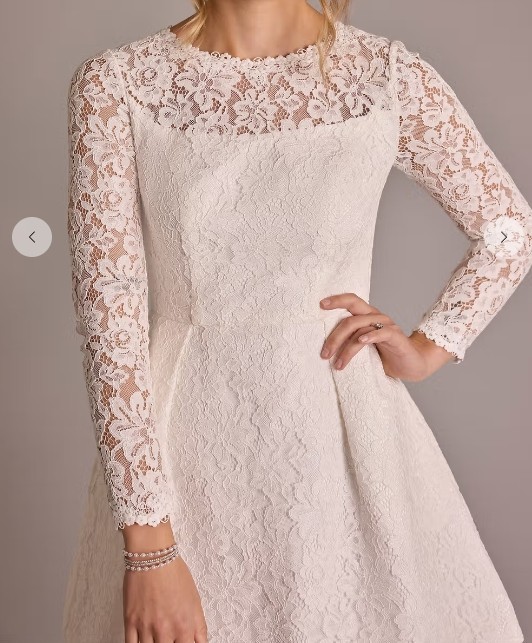 David’s Bridal White Lace Mini Dress Long Sleeve Pleated Wedding Dress Size 4