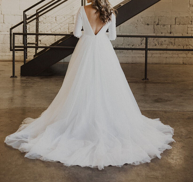 La Sposa Laurus Wedding Dress 12 White Crepe Tulle Sleeves Beaded Plunging V