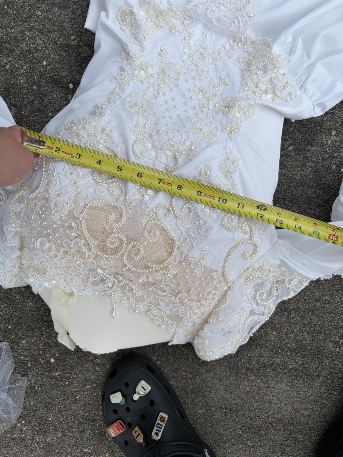 Unbranded VTG 70s Lace Princess Wedding Dress with 4ft Train and Veil. Size 12