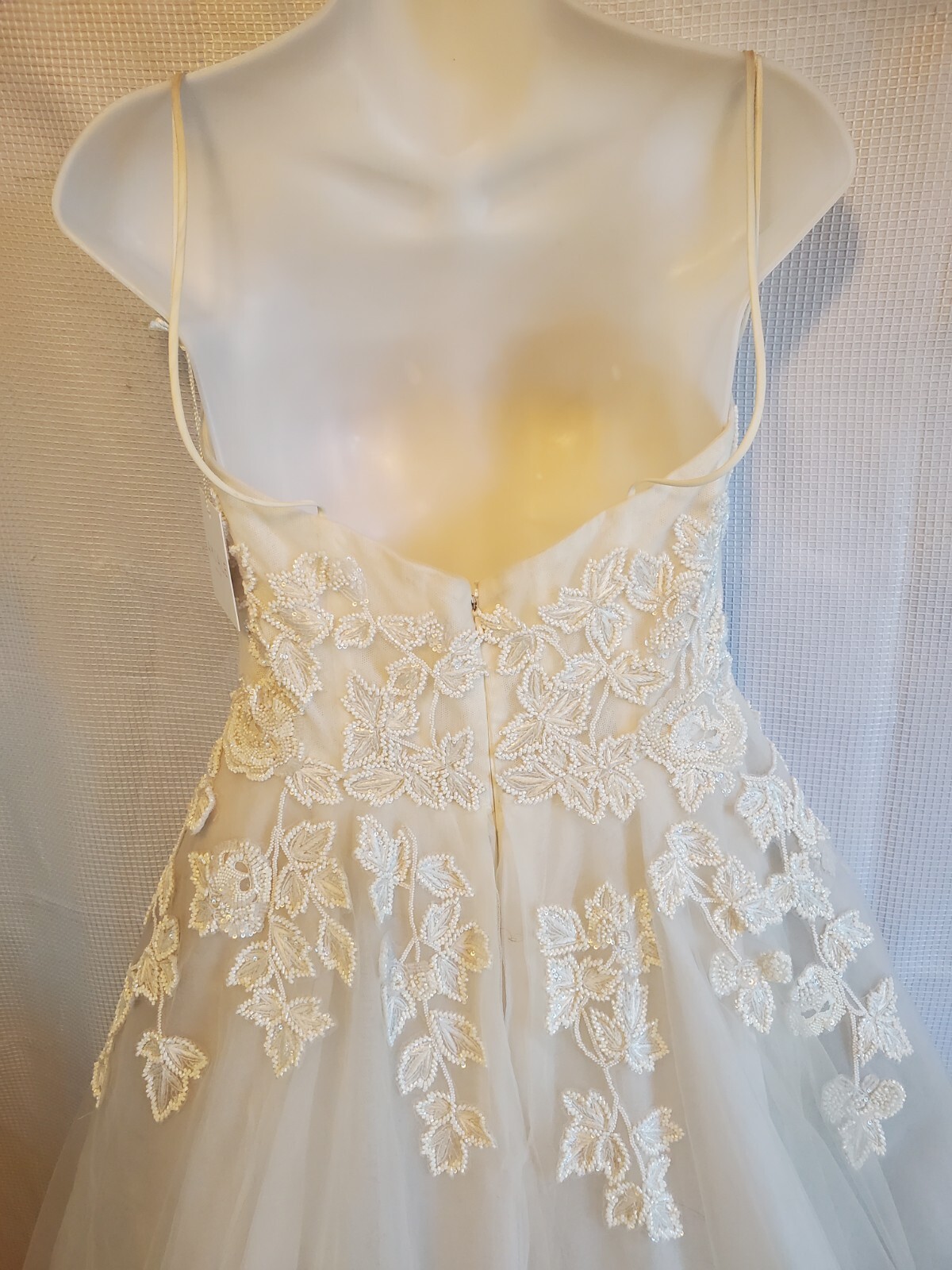 Nouvelle Amsale Hand Beaded Tulle Embellished Ivory Wedding Dress Size 8 $6700