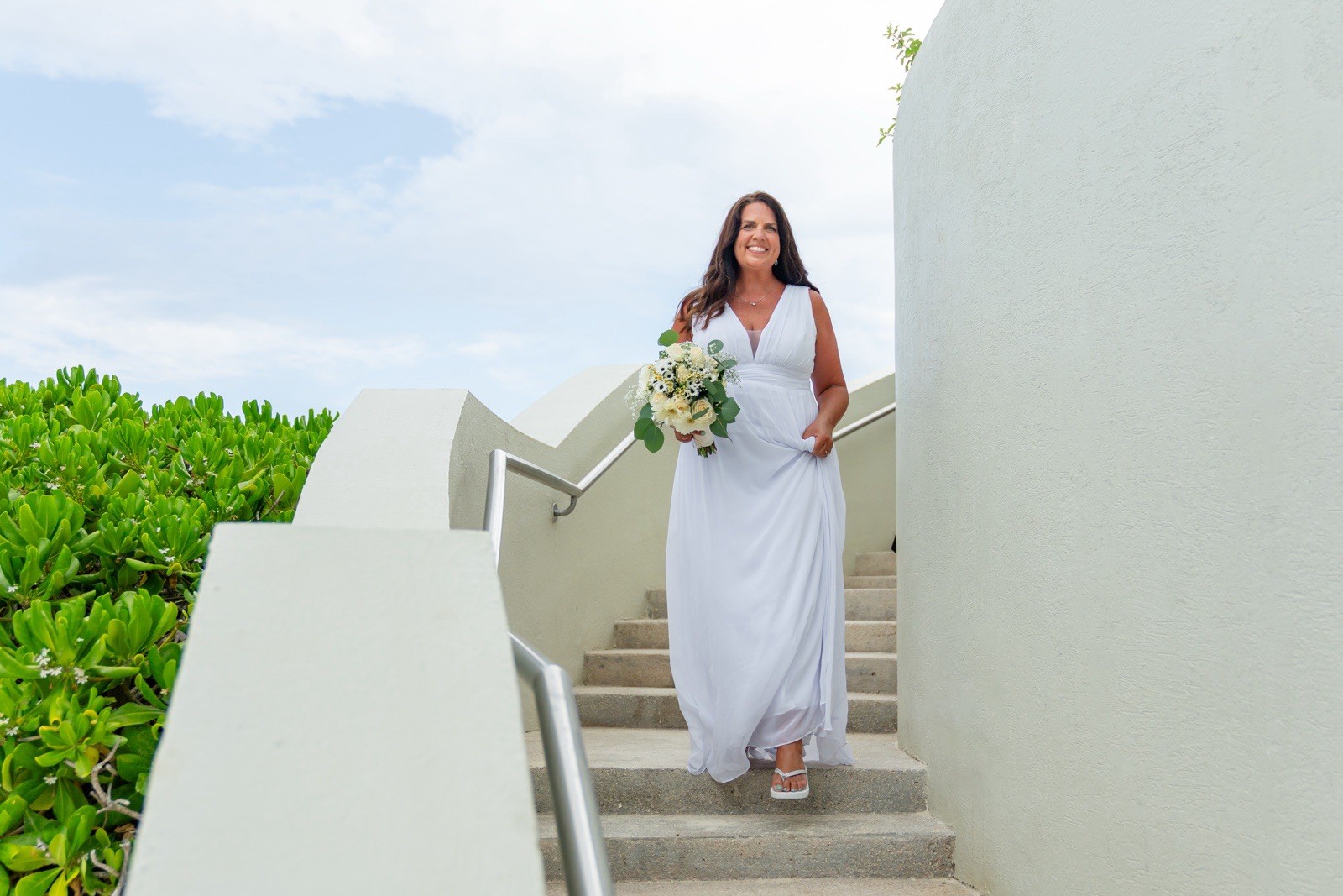 White Sleeveless V-Neck Beach Wedding Dress Full-Length A-Line Gown