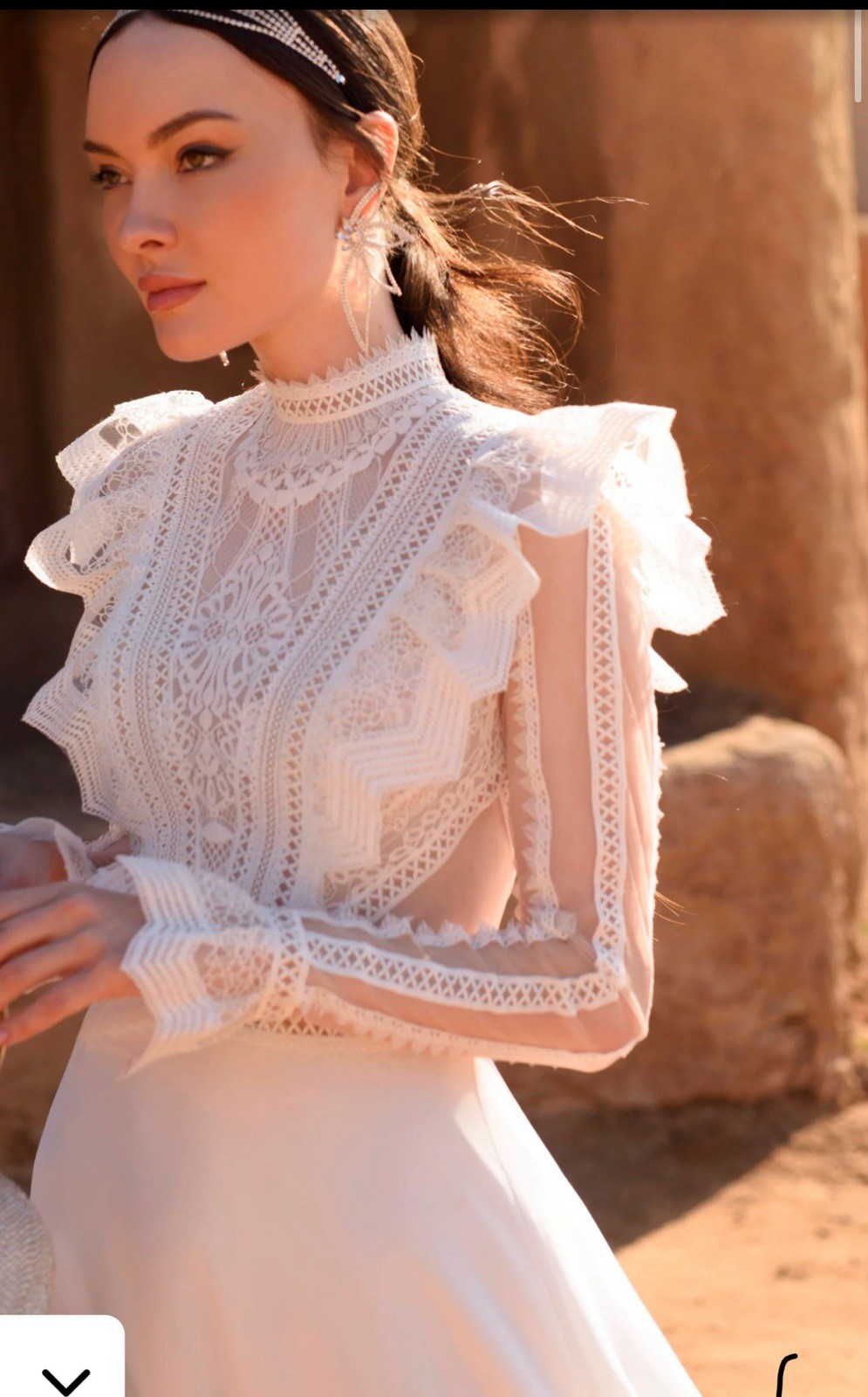 HAREM’s Boho A-Line Lace Wedding Gown Long Sleeve High Neck Train EU40
