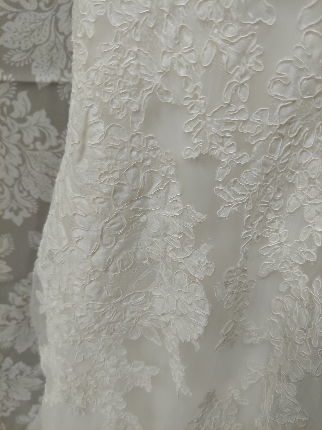 **Mori Lee Full Lace Lt Ivory Beaded Top Optional Sleeve wedding gown**