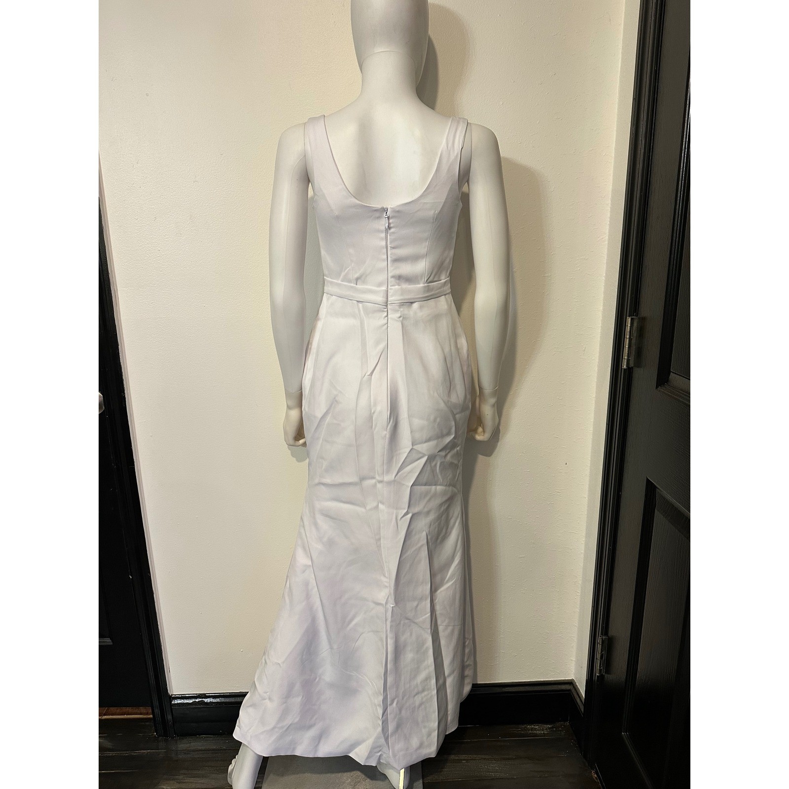 White Square Neck Sleeveless Mermaid Maxi Formal Gown Wedding Dress