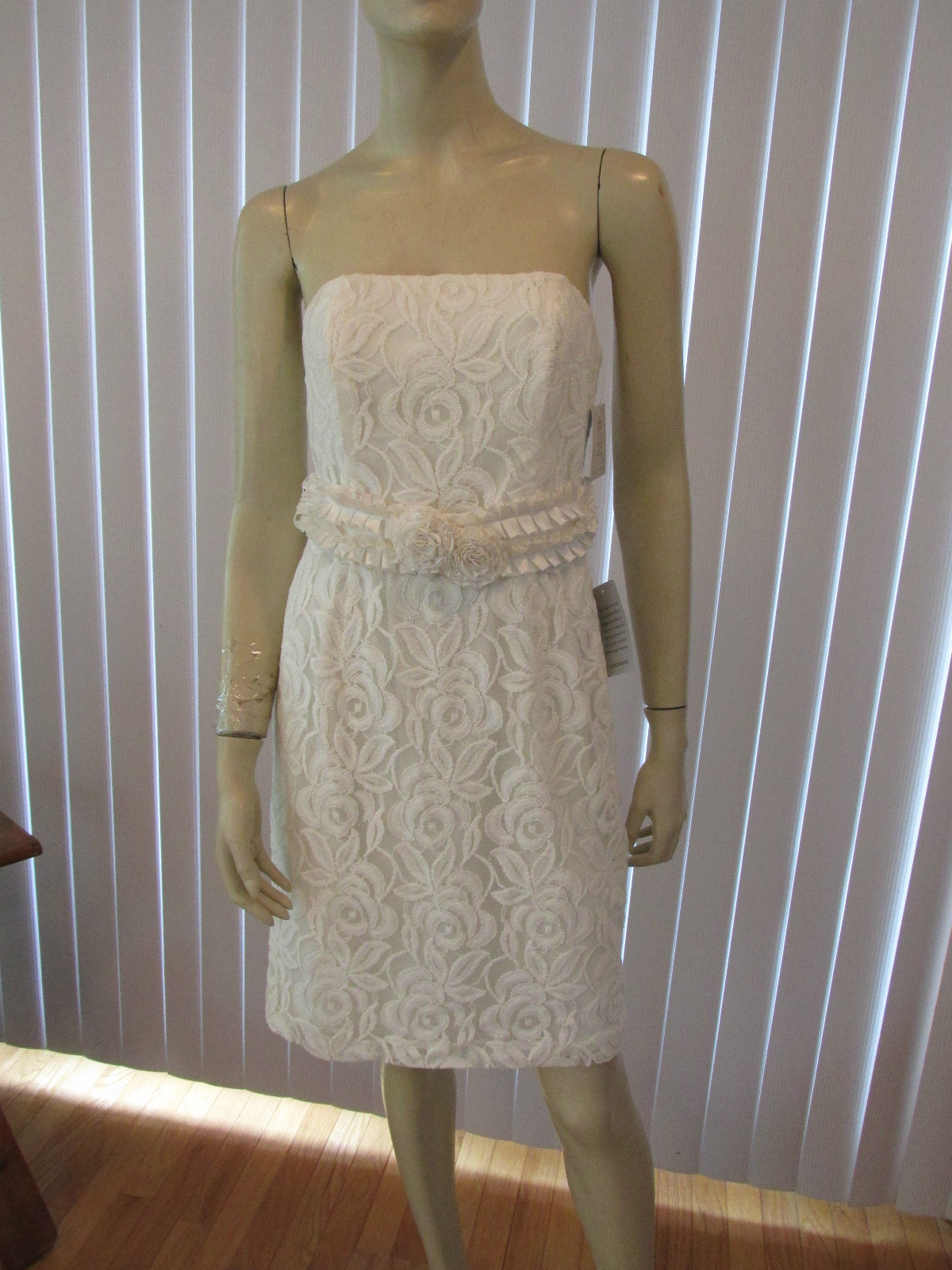 SUZI CHIN for Maggy Boutique White Strapless Dress Sz 8 Jacquard Lace NWTs
