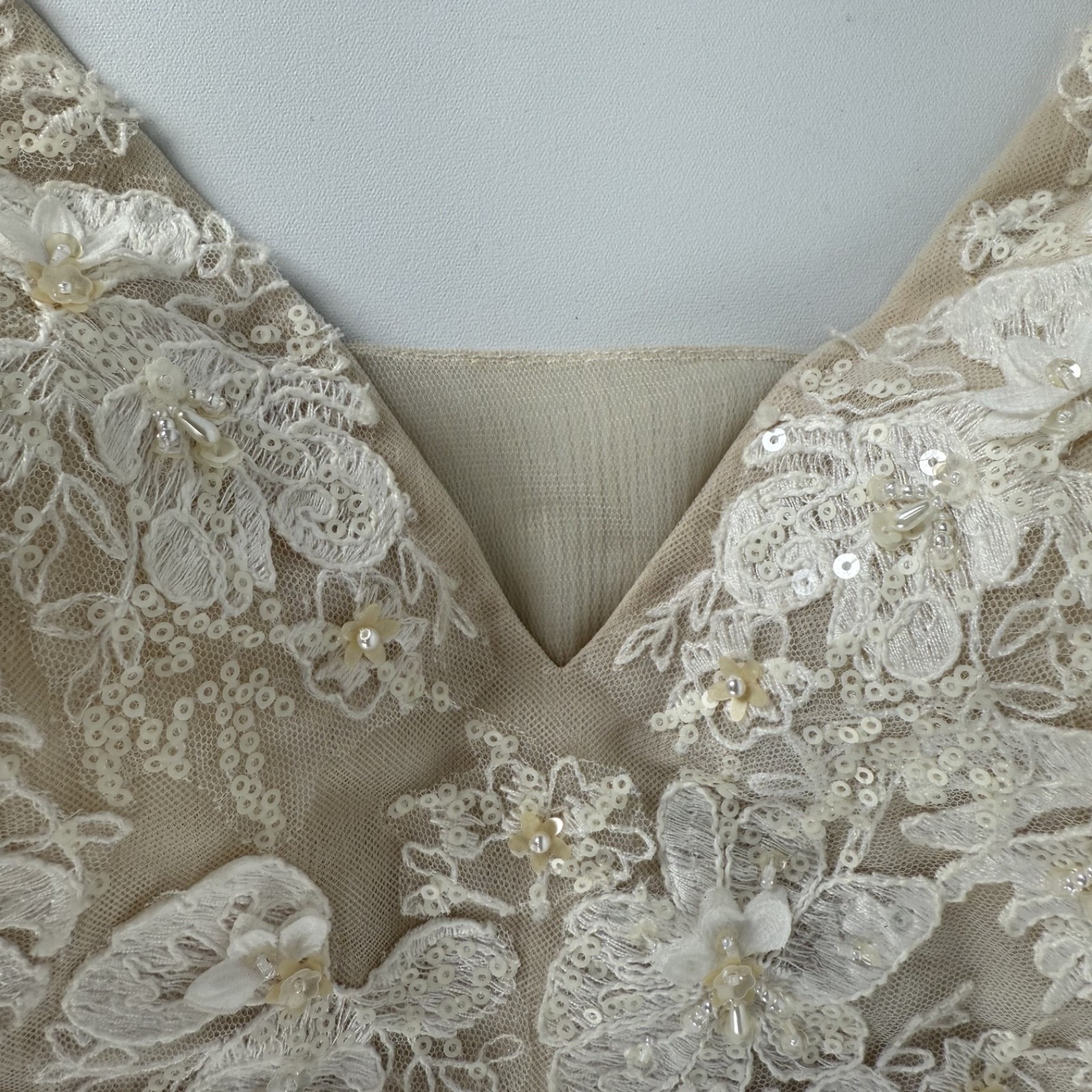 MELISSA SWEET Lace Applique Tulle V-Neck Wedding Gown IVRY/CHAMP SZ 20W