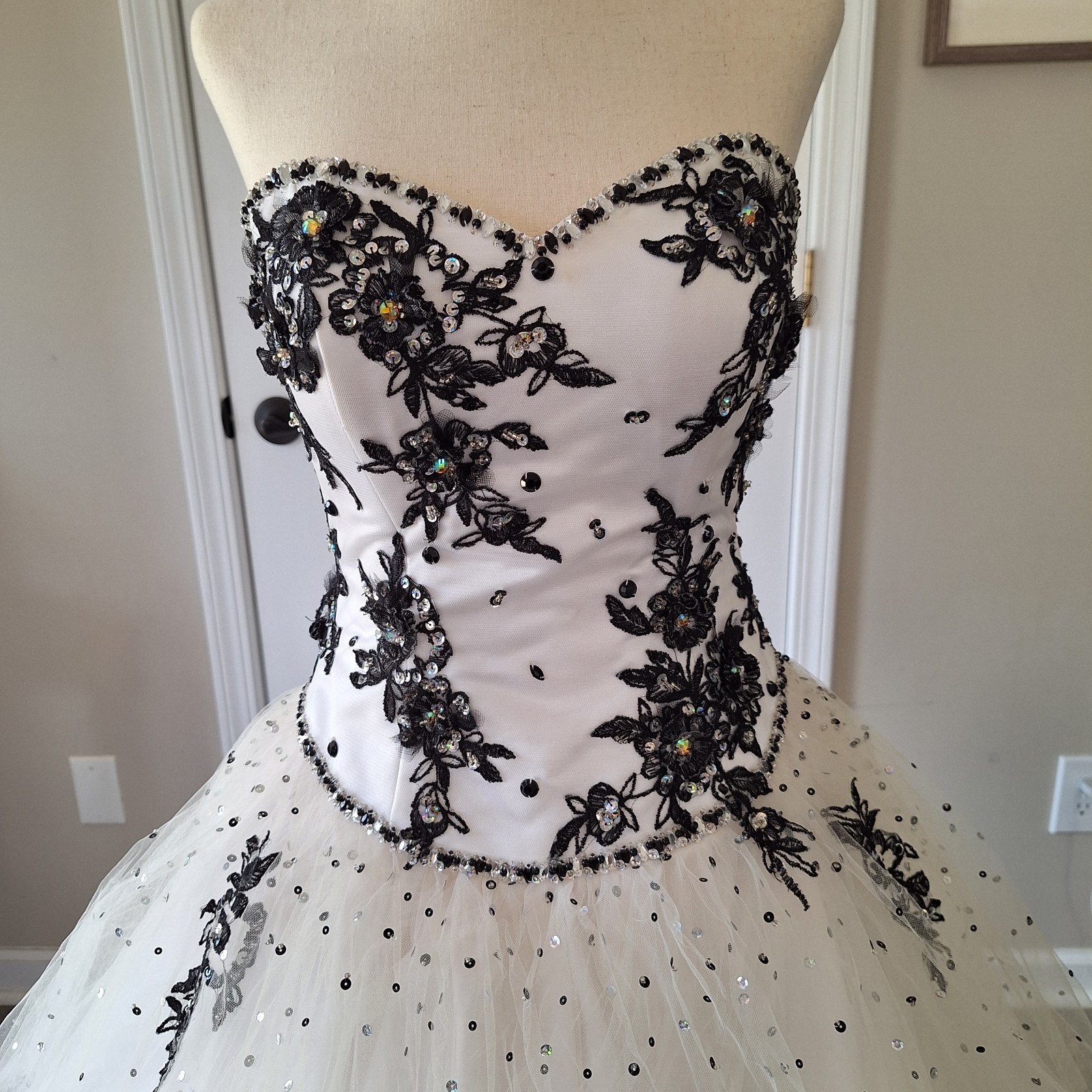 Sz 5/6 Morilee Ball Gown Wedding Dress: Black Embroidery, Corset Back, Tulle