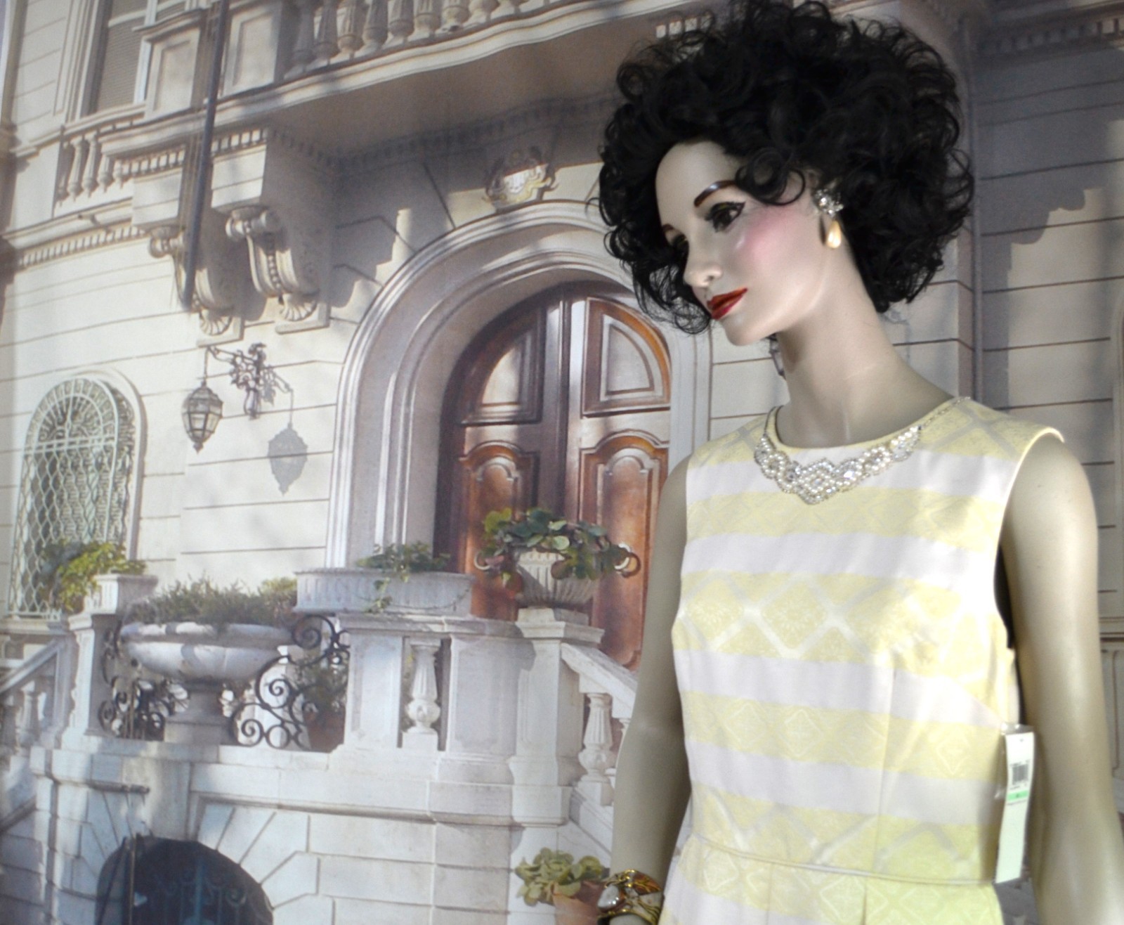 Maggy London Dress Size 8 Yellow White Brocade w/ Pearls Rhinestones New W/ Tags