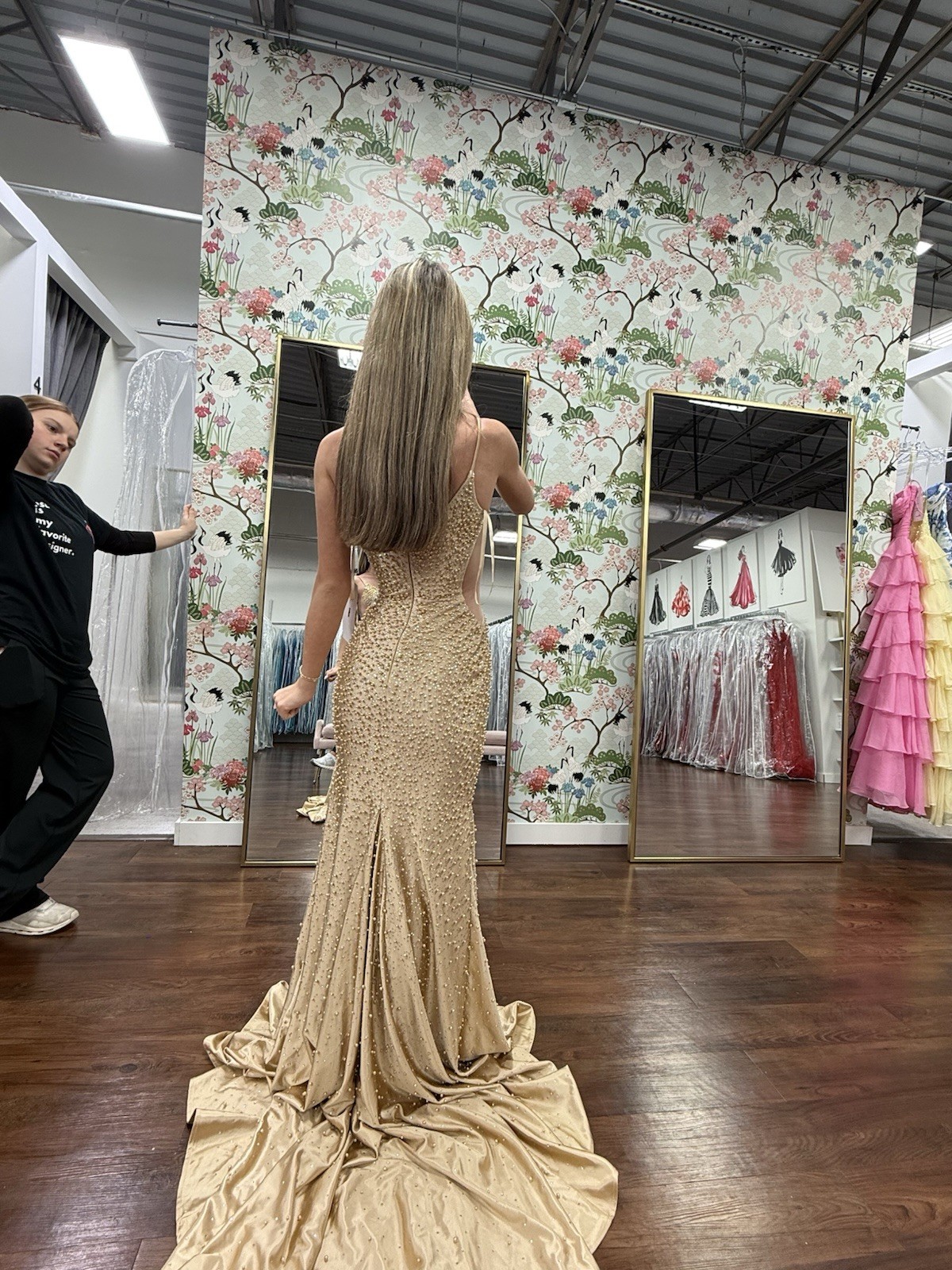 Ashley Lauren Size 00 Gold/Champagne Beaded Gown