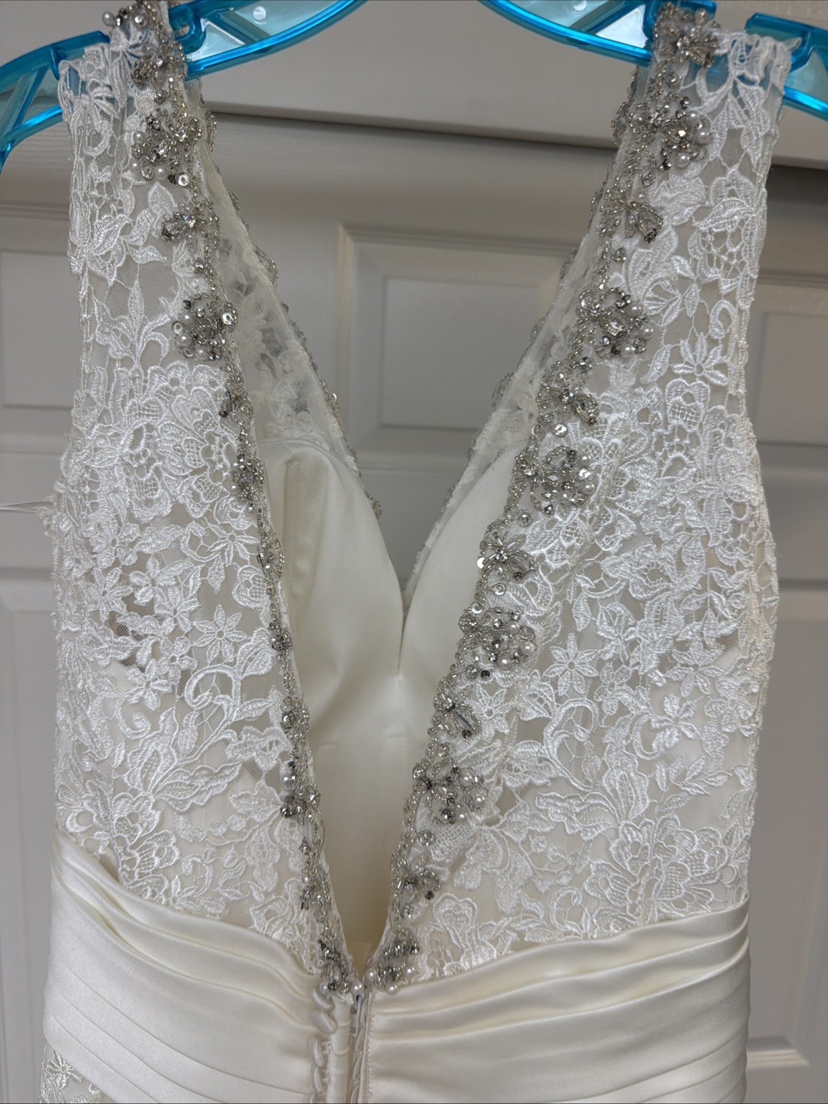 Vintage Morilee Size 8 Ivory Fit, And Flare Wedding Gown ￼