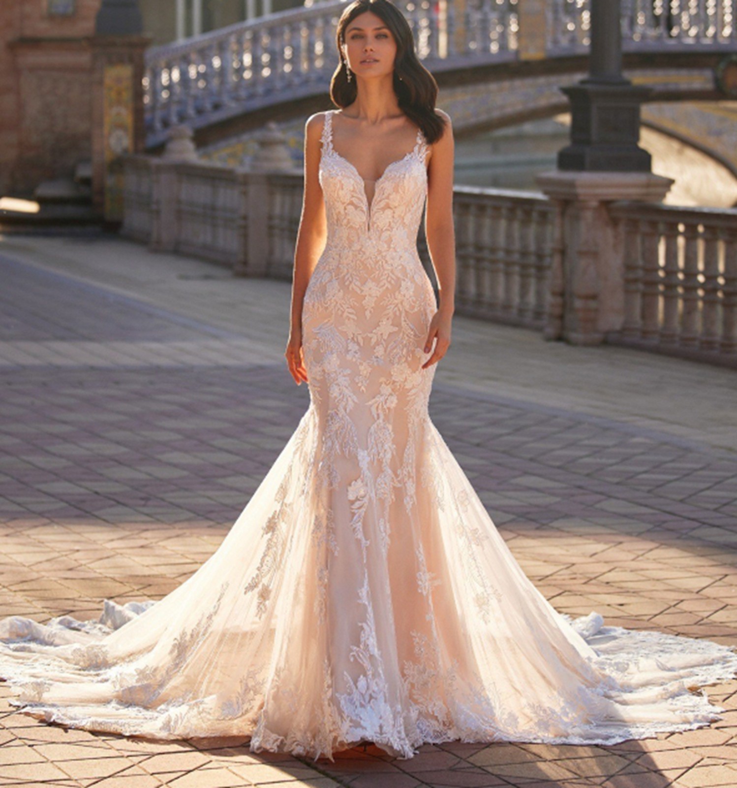 Elegant Fit Flare Lace Wedding Dress 32-60 Buttons Ivory Champagne Top Quality